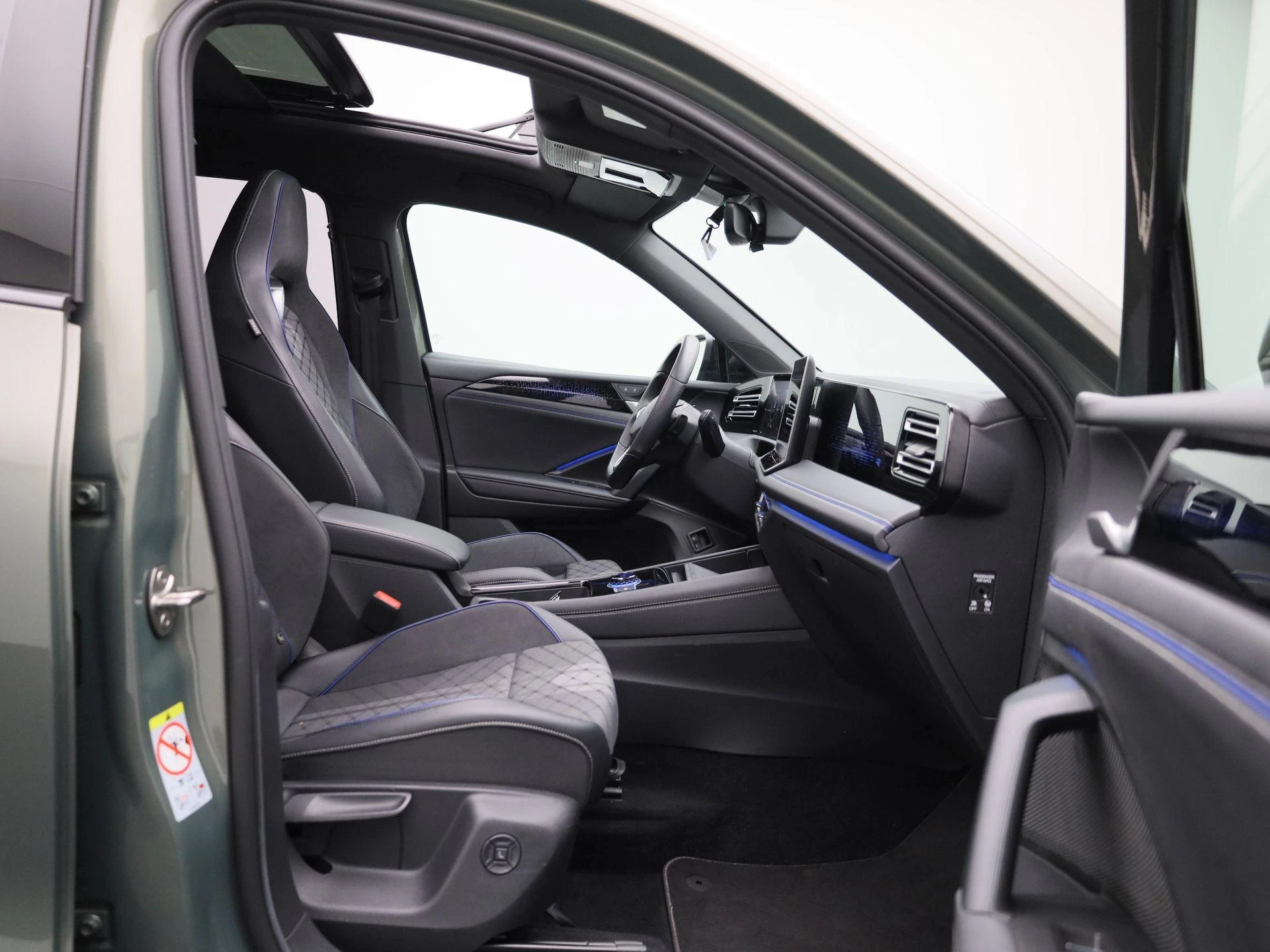 Volkswagen-Tiguan-image-44