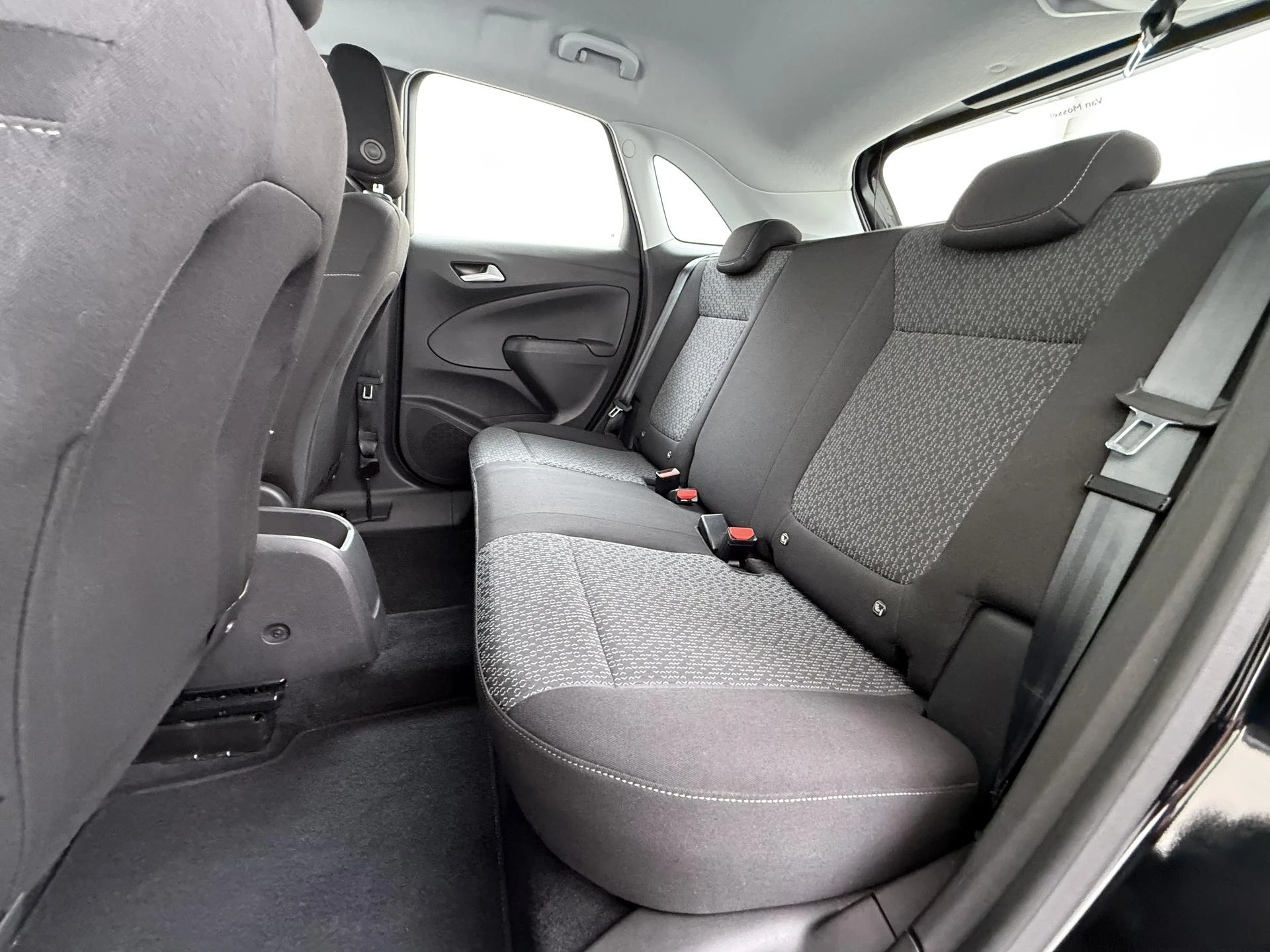 Opel-Crossland-image-15