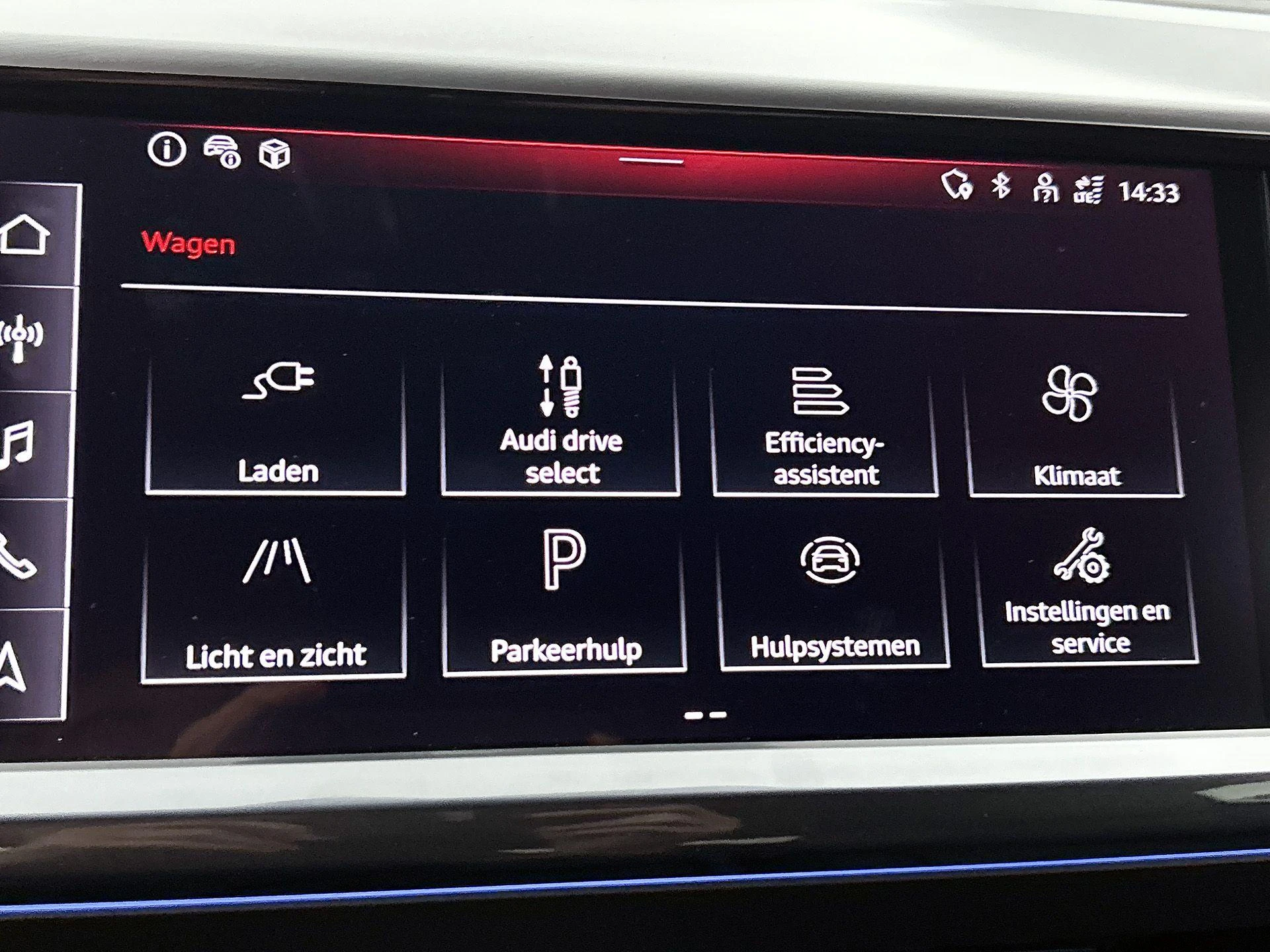 Audi-Q4 e-tron-image-12