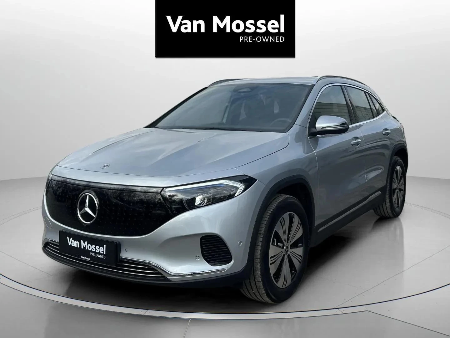 Mercedes-Benz-EQA-image-0