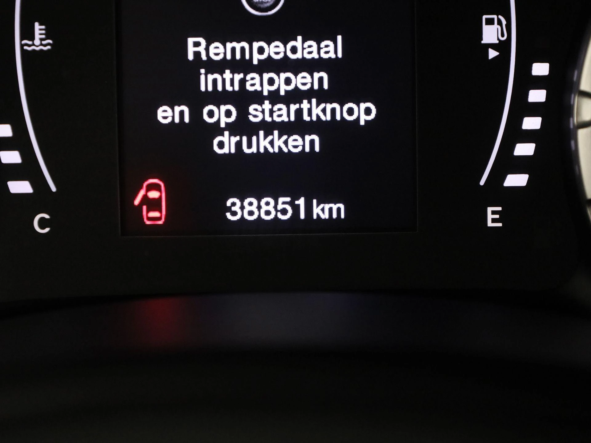 Jeep-Renegade-image-8