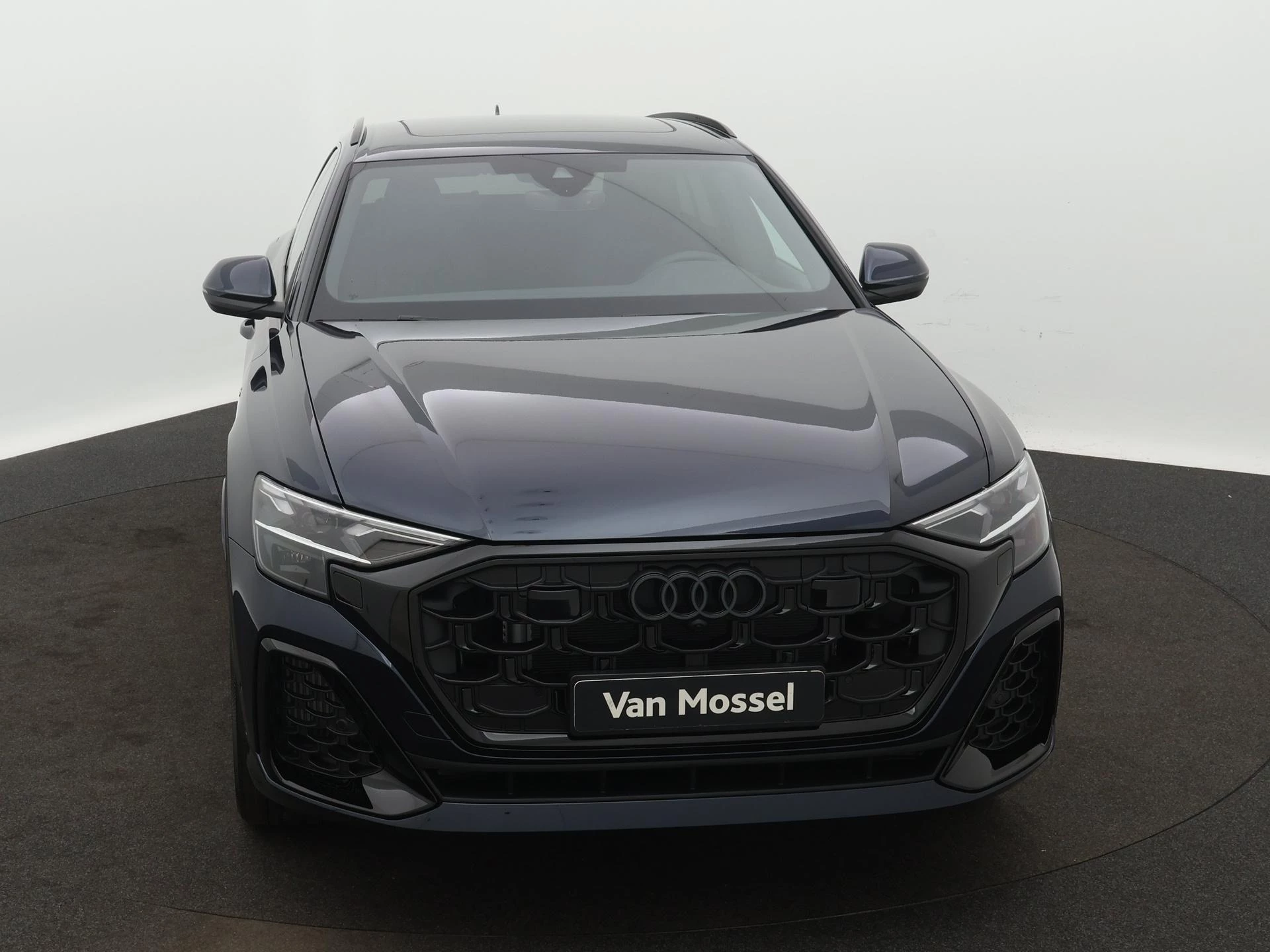 Audi-Q8-image-1