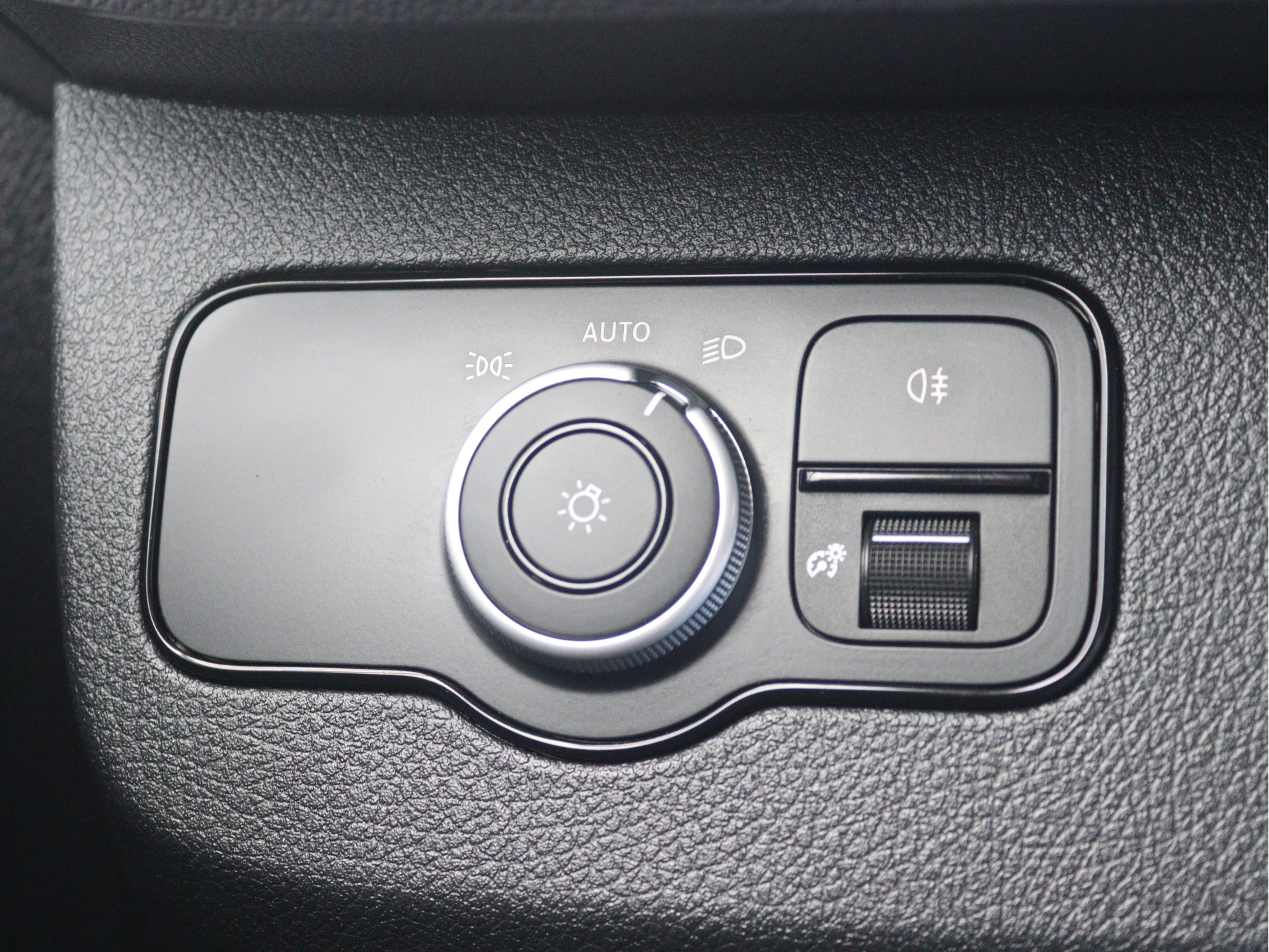 Mercedes-Benz Sprinter 319 CDI L4H2 | AIRCO/NAVI/DISTRONIC/CAMERA | Certified