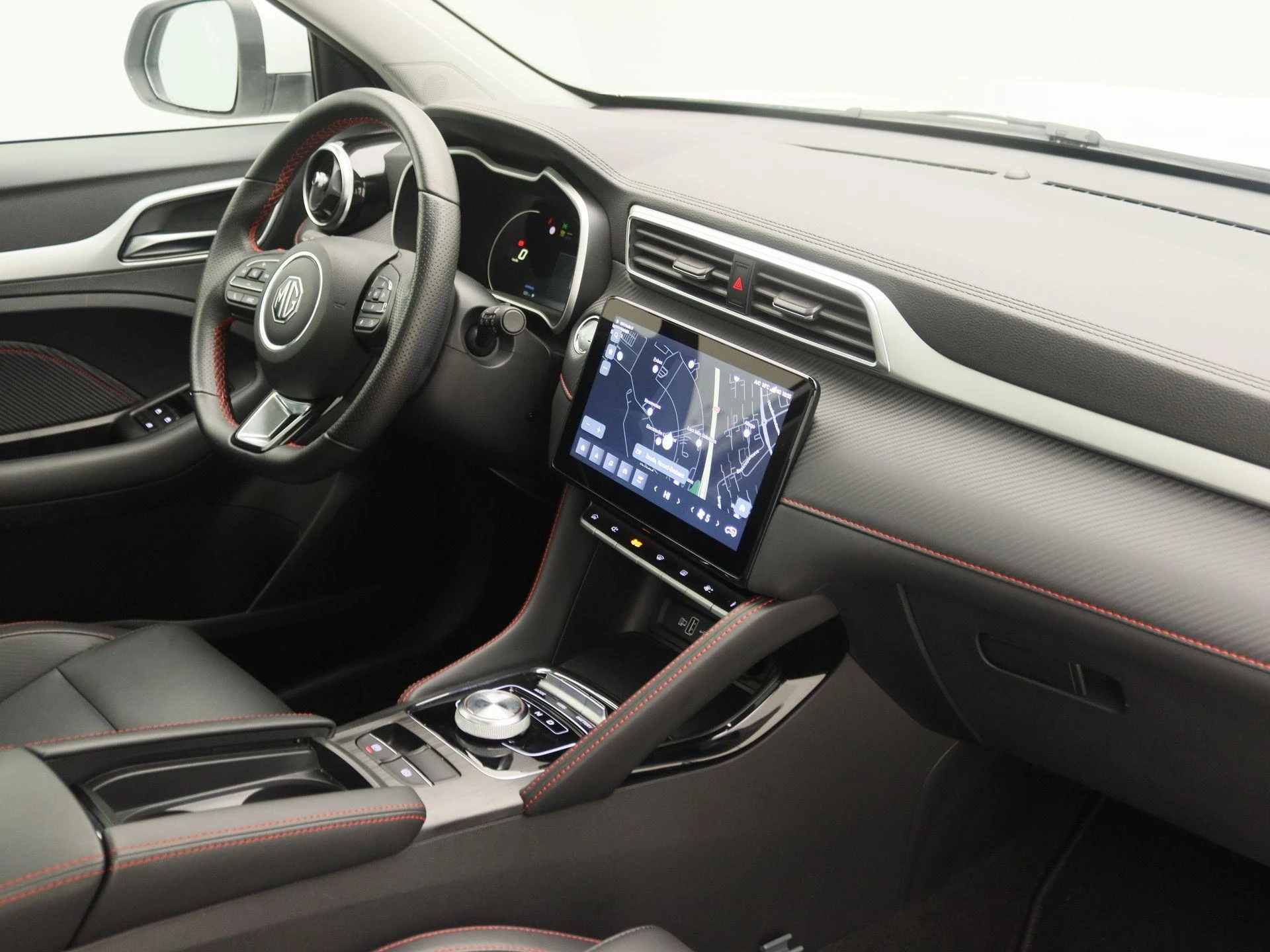 MG-ZS EV-image-23