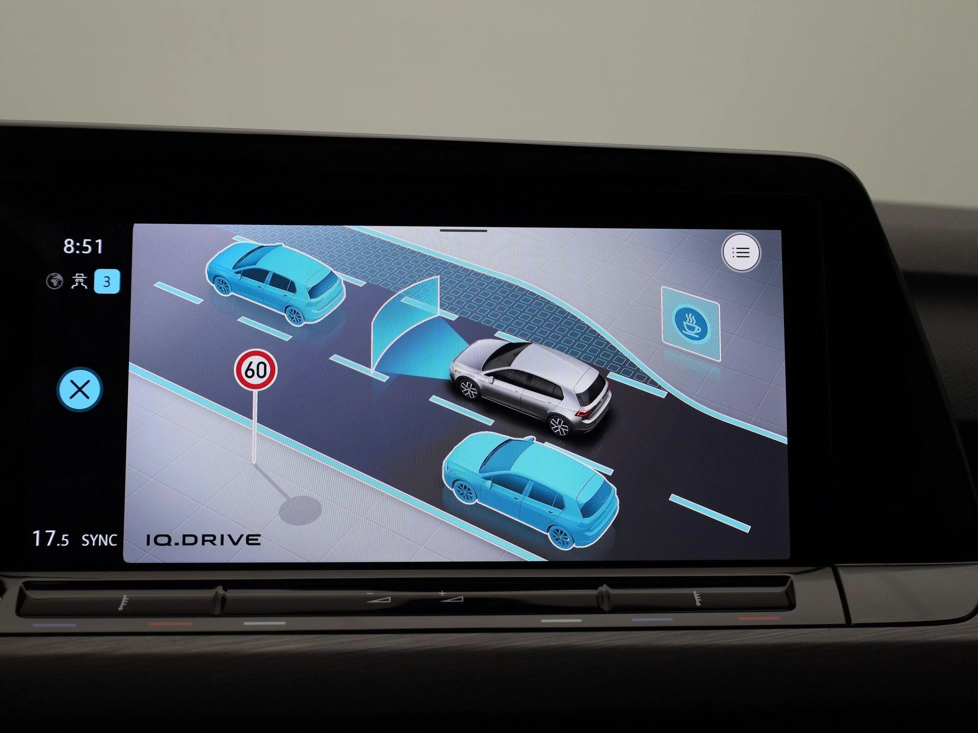 Volkswagen-Golf-image-18