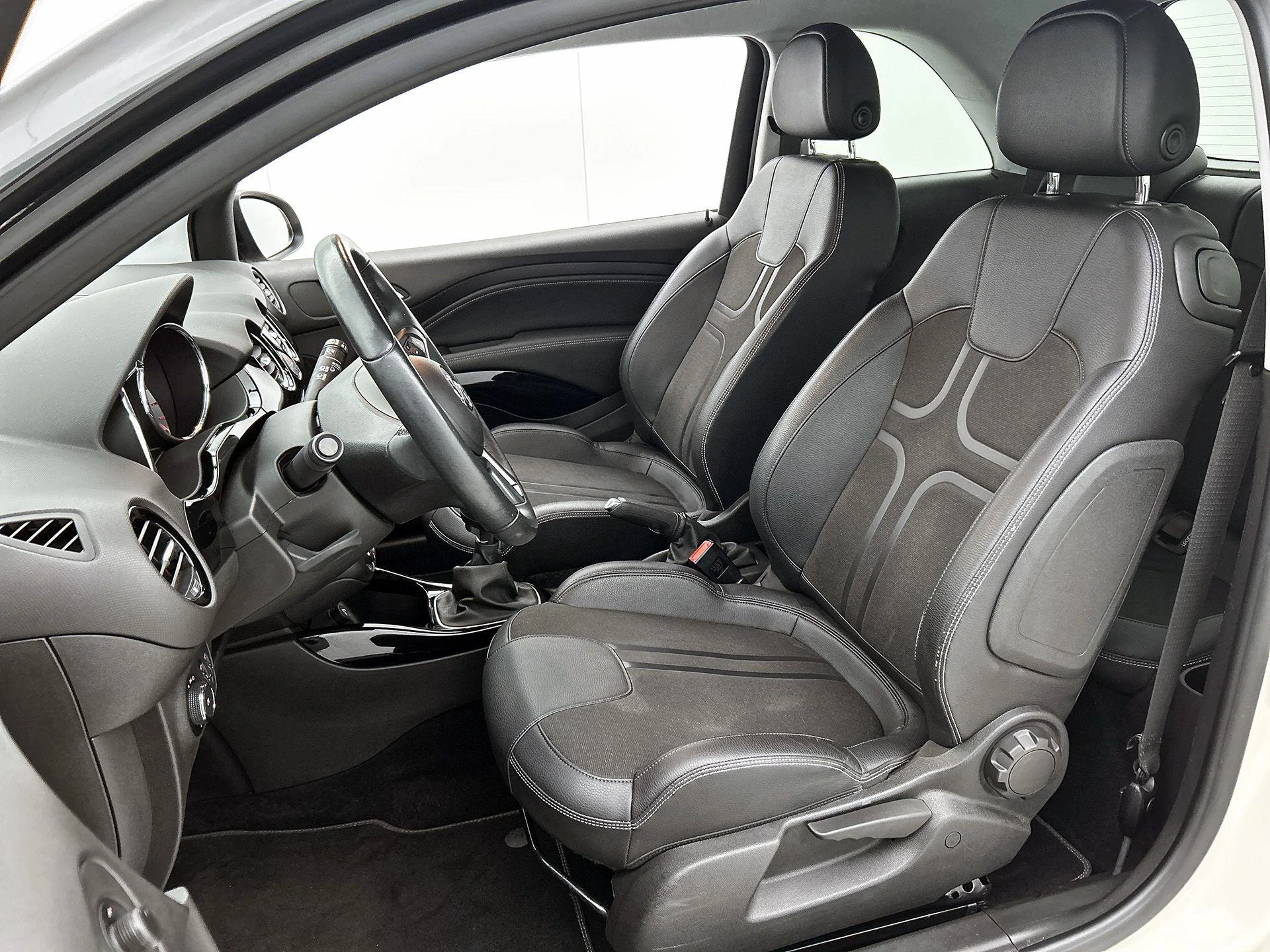 Opel-ADAM-image-33
