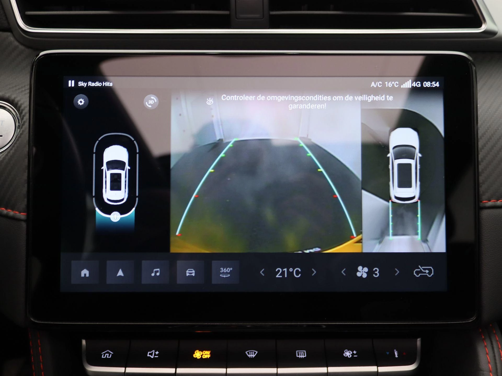 MG-ZS EV-image-17