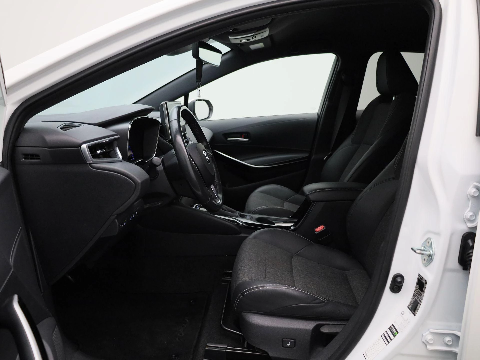 Toyota-Corolla-image-8