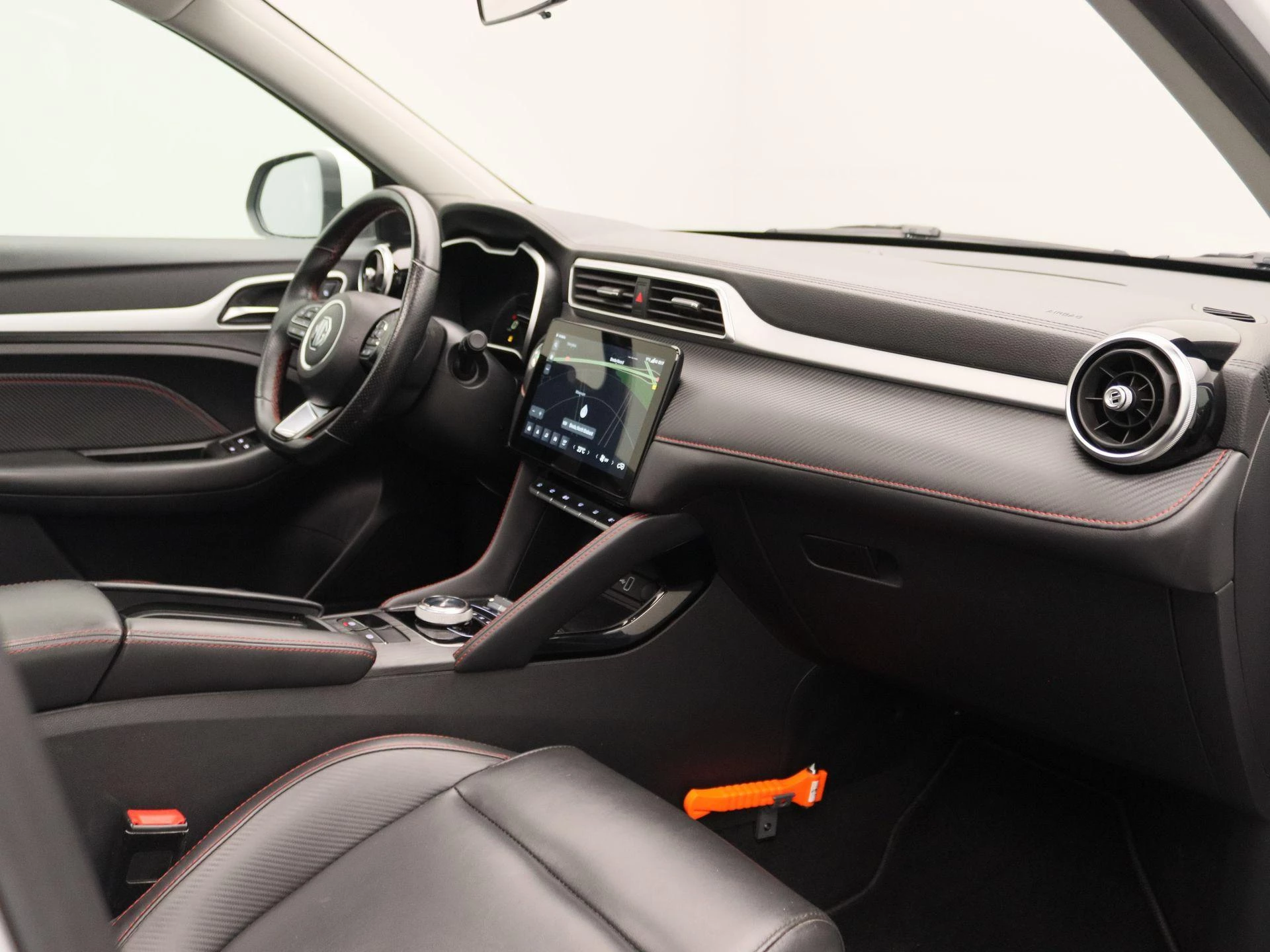 MG ZS EV Long Range Luxury 70 kWh
