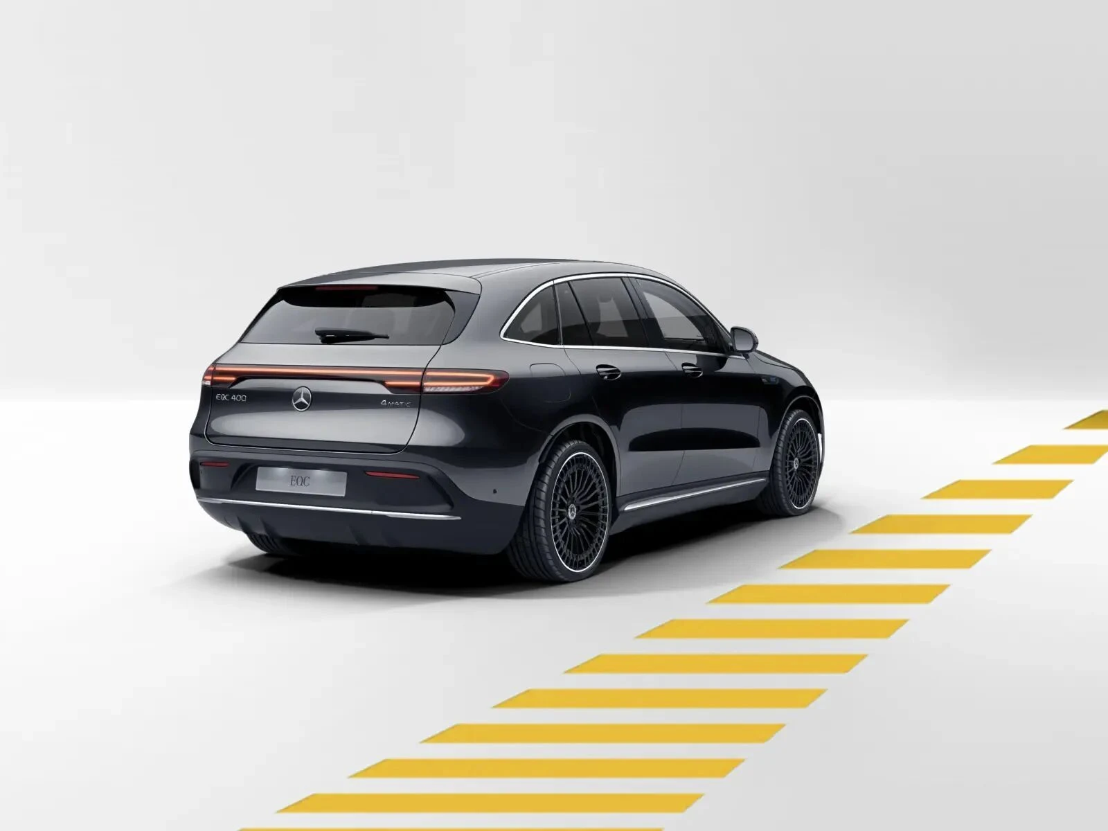 Mercedes-Benz-EQC 400-image-6