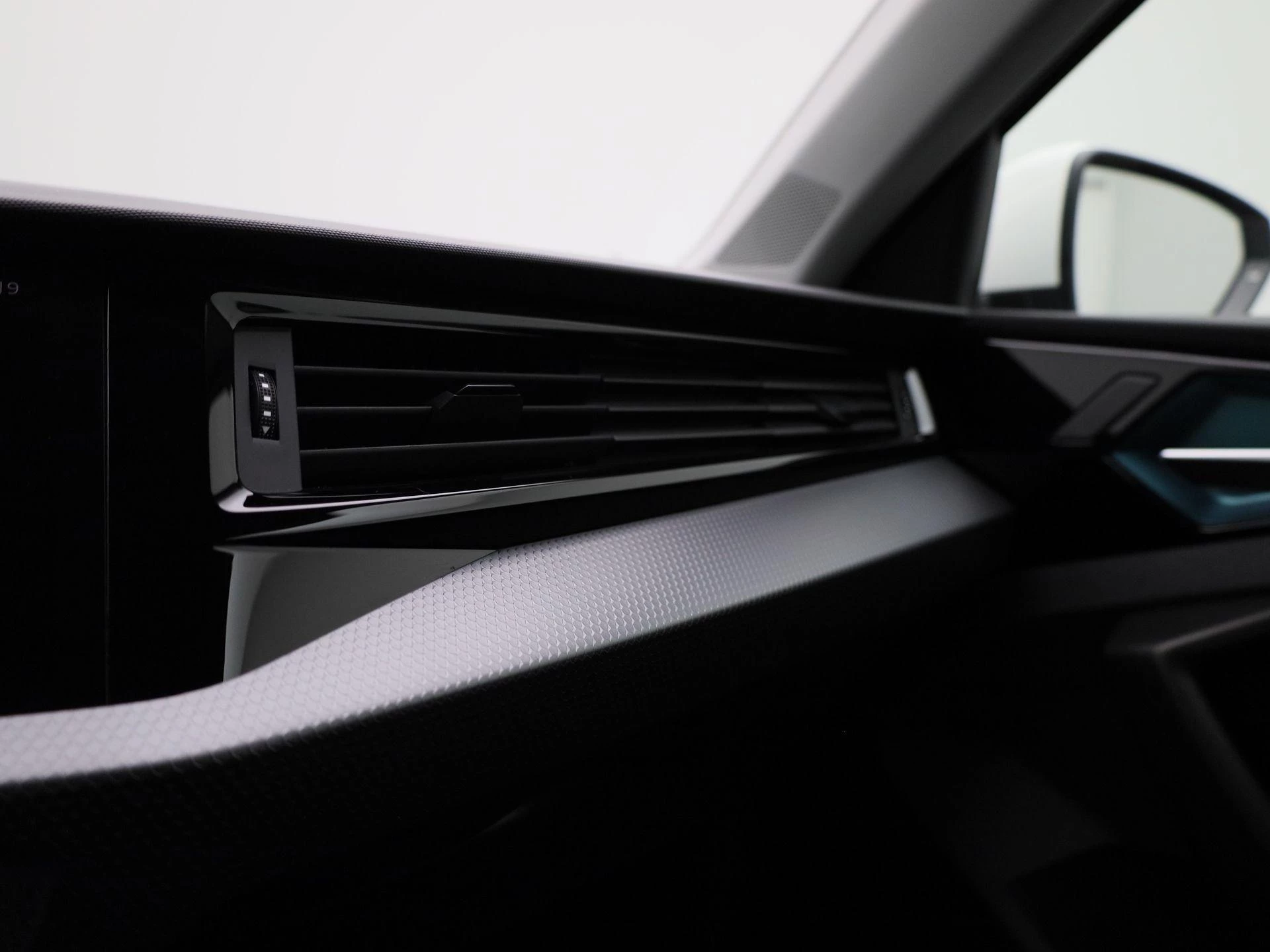 Audi-A1 Sportback-image-26