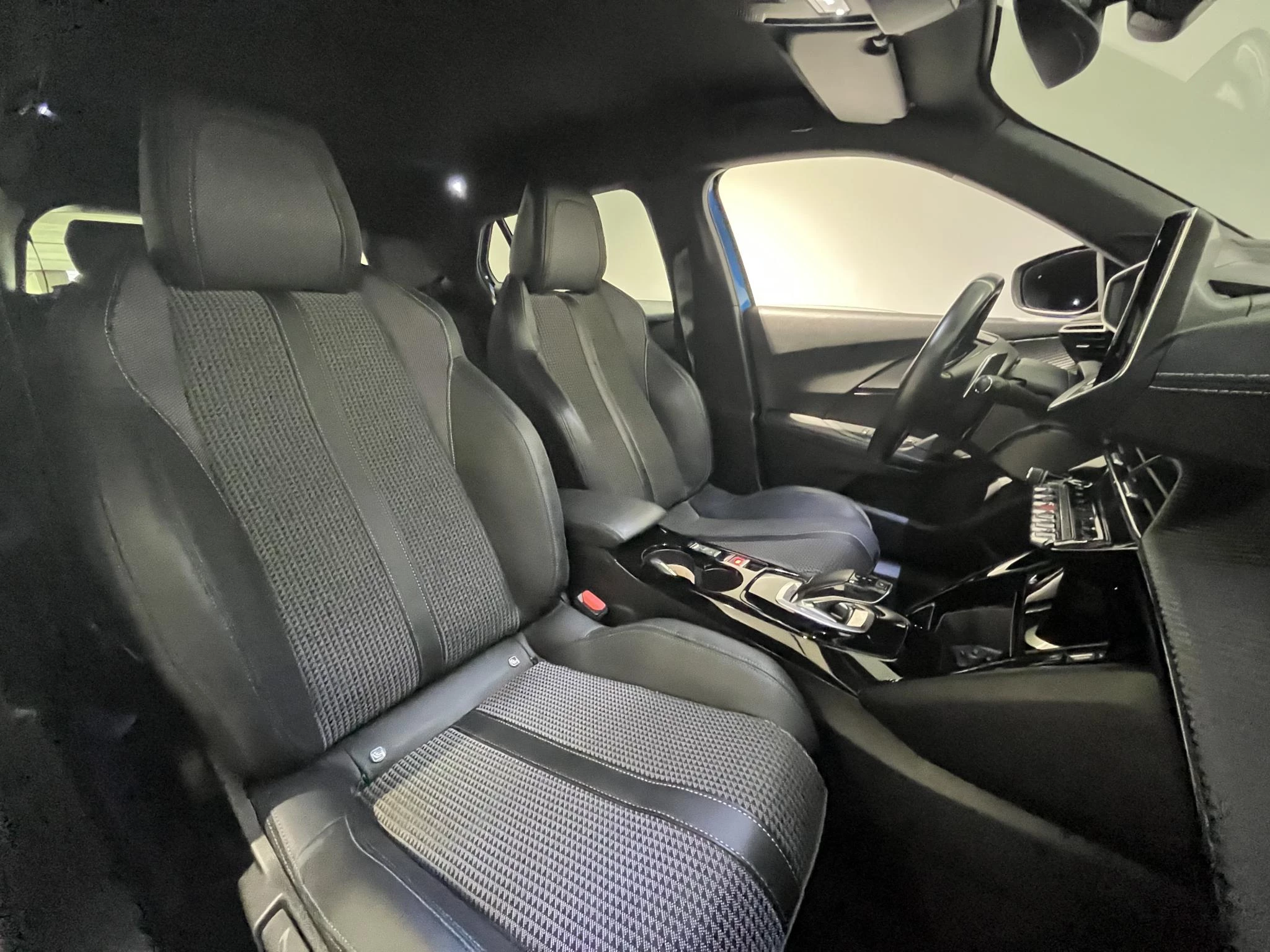 Peugeot 2008 1.2 PureTech GT