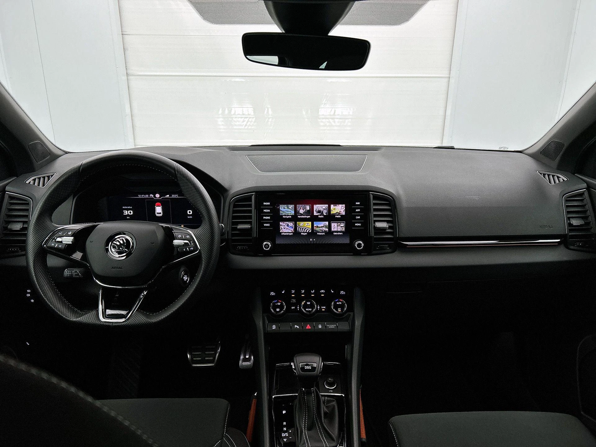 Škoda Karoq 1.5 TSI ACT Sportline Business