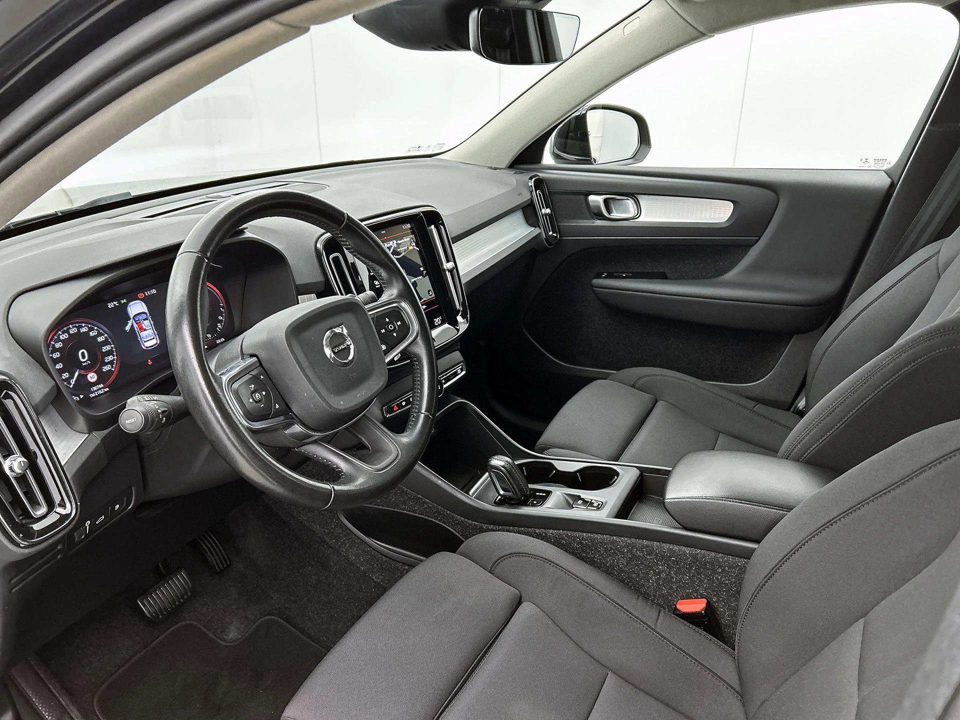 Volvo-XC40-image-19