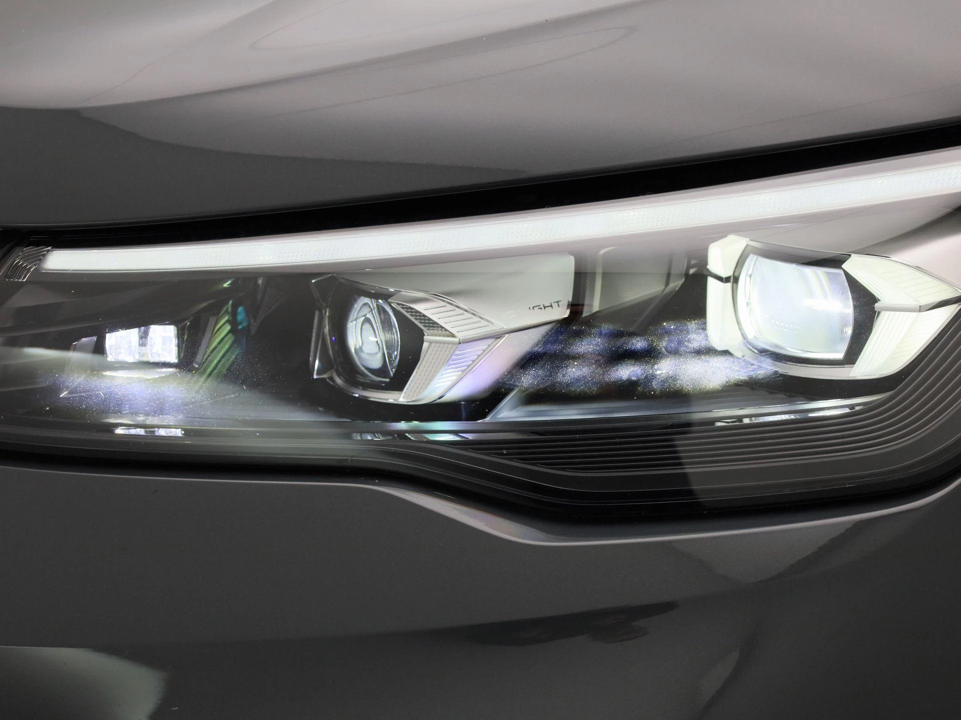 Volkswagen-Tiguan-image-15