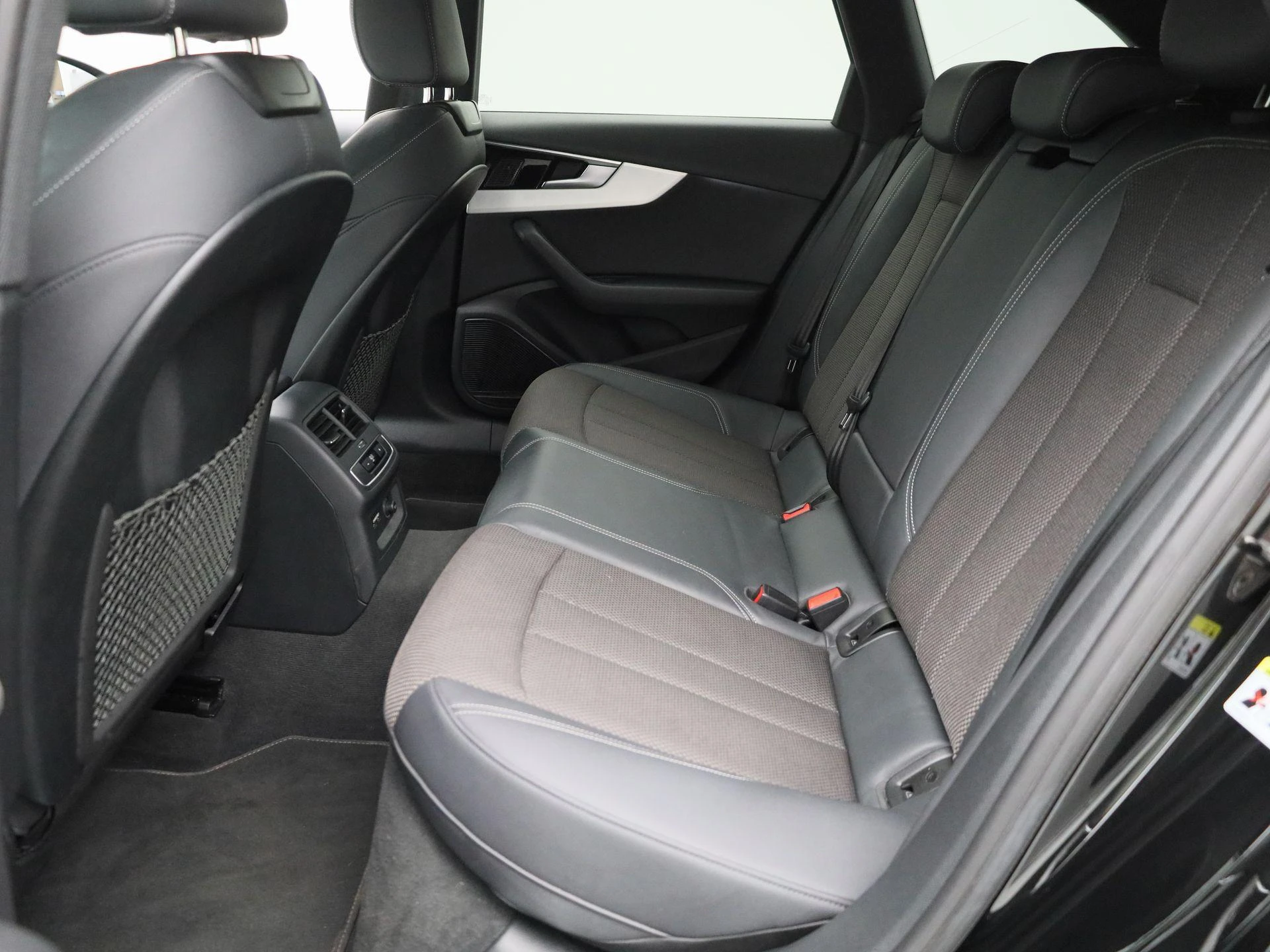 Audi-A4-image-11