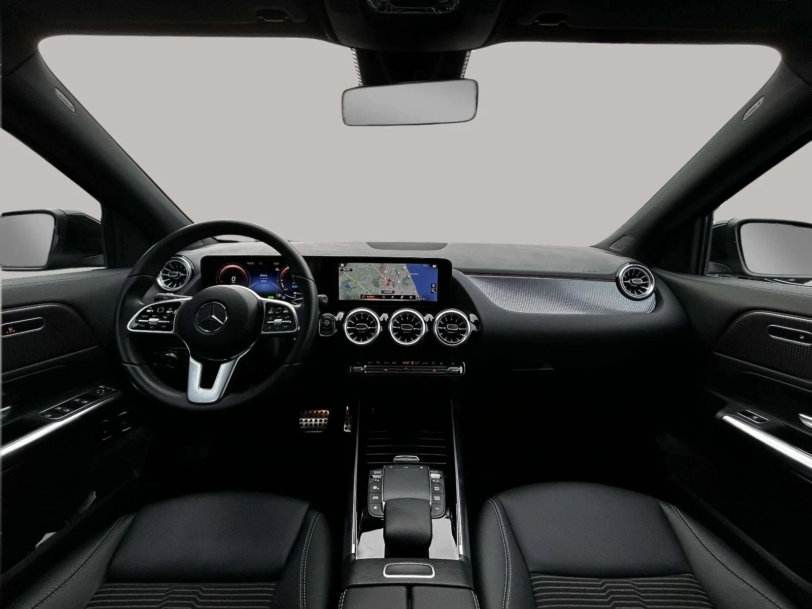 Mercedes-Benz-GLA-image-15