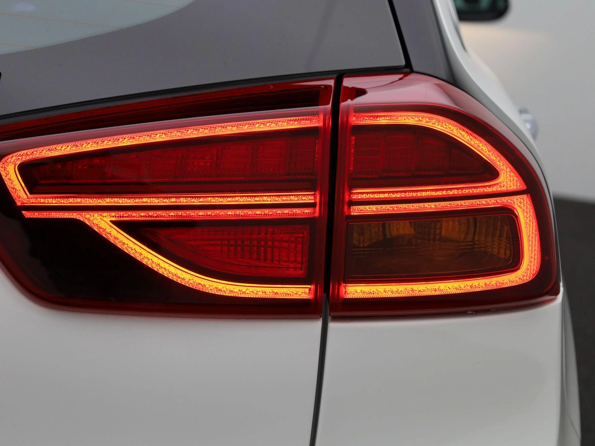 Kia-Niro-image-35