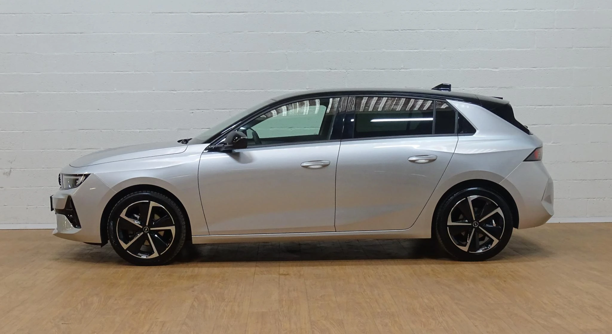 Opel-Astra-image-9