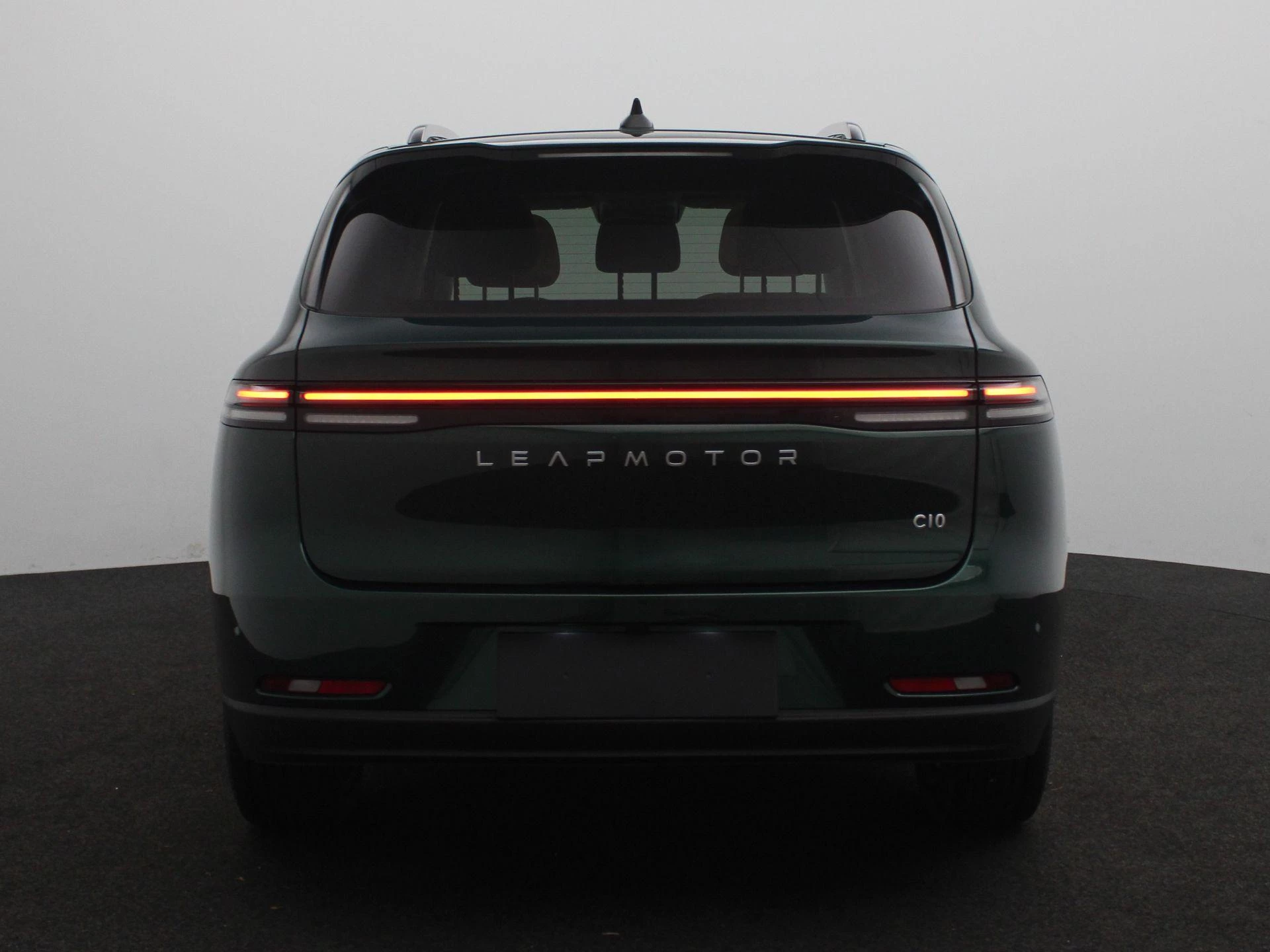 Leapmotor C10 Design REEV 28.4 kWh