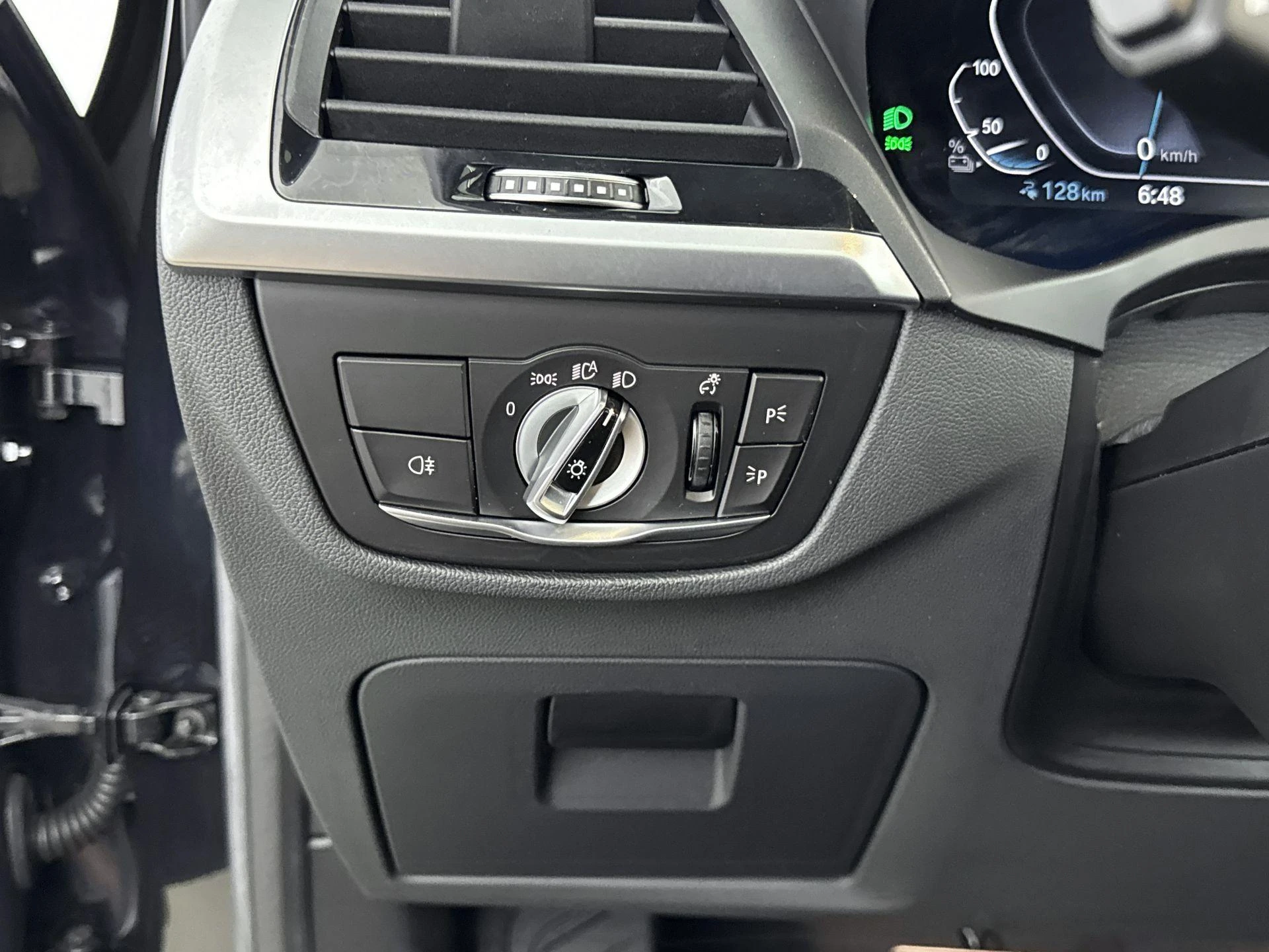 BMW-iX3-image-23