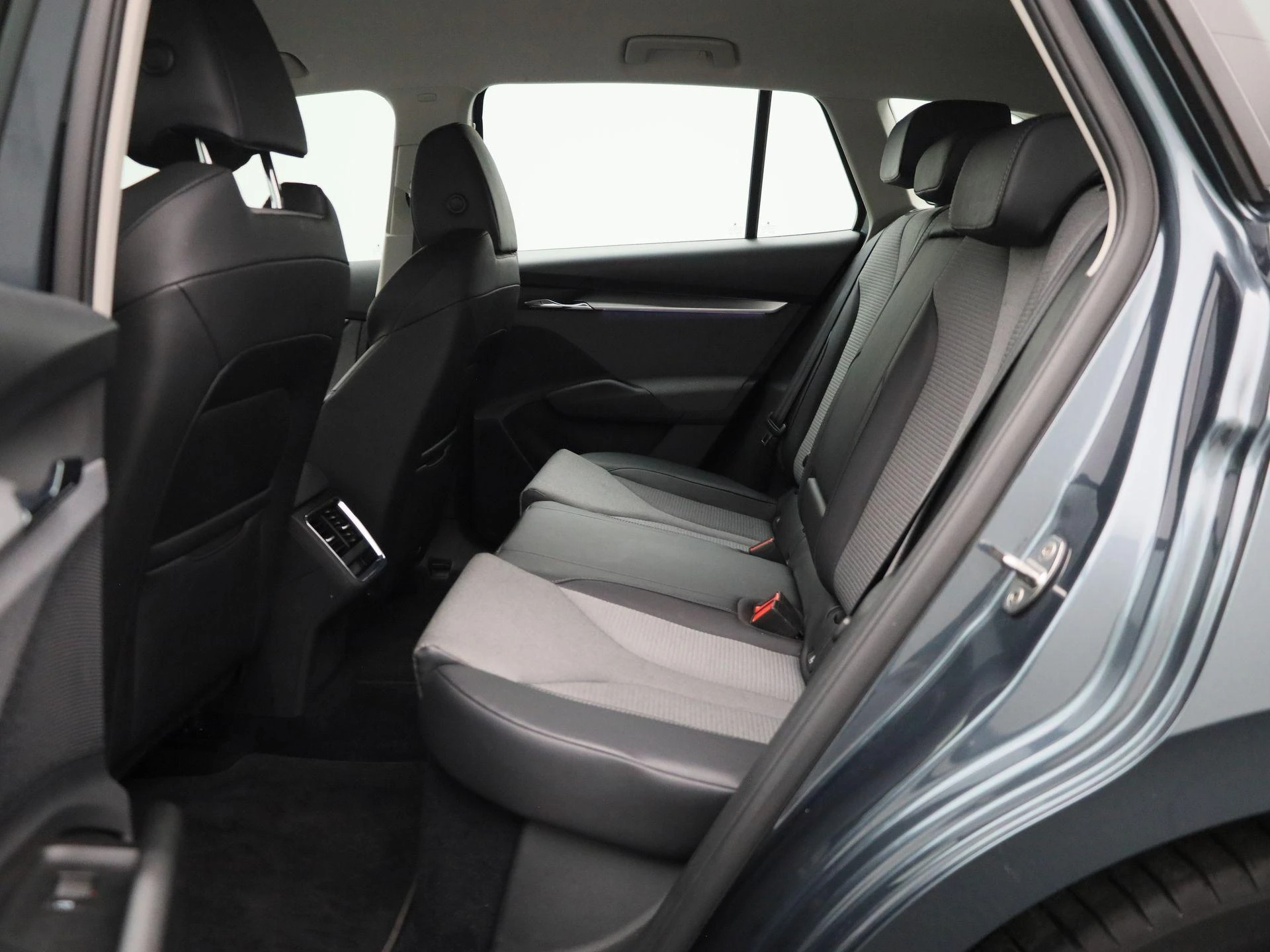 Škoda-Enyaq iV-image-11