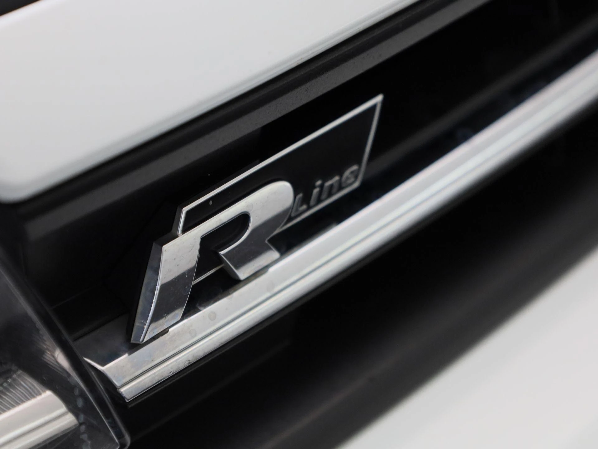Volkswagen-Polo-image-36