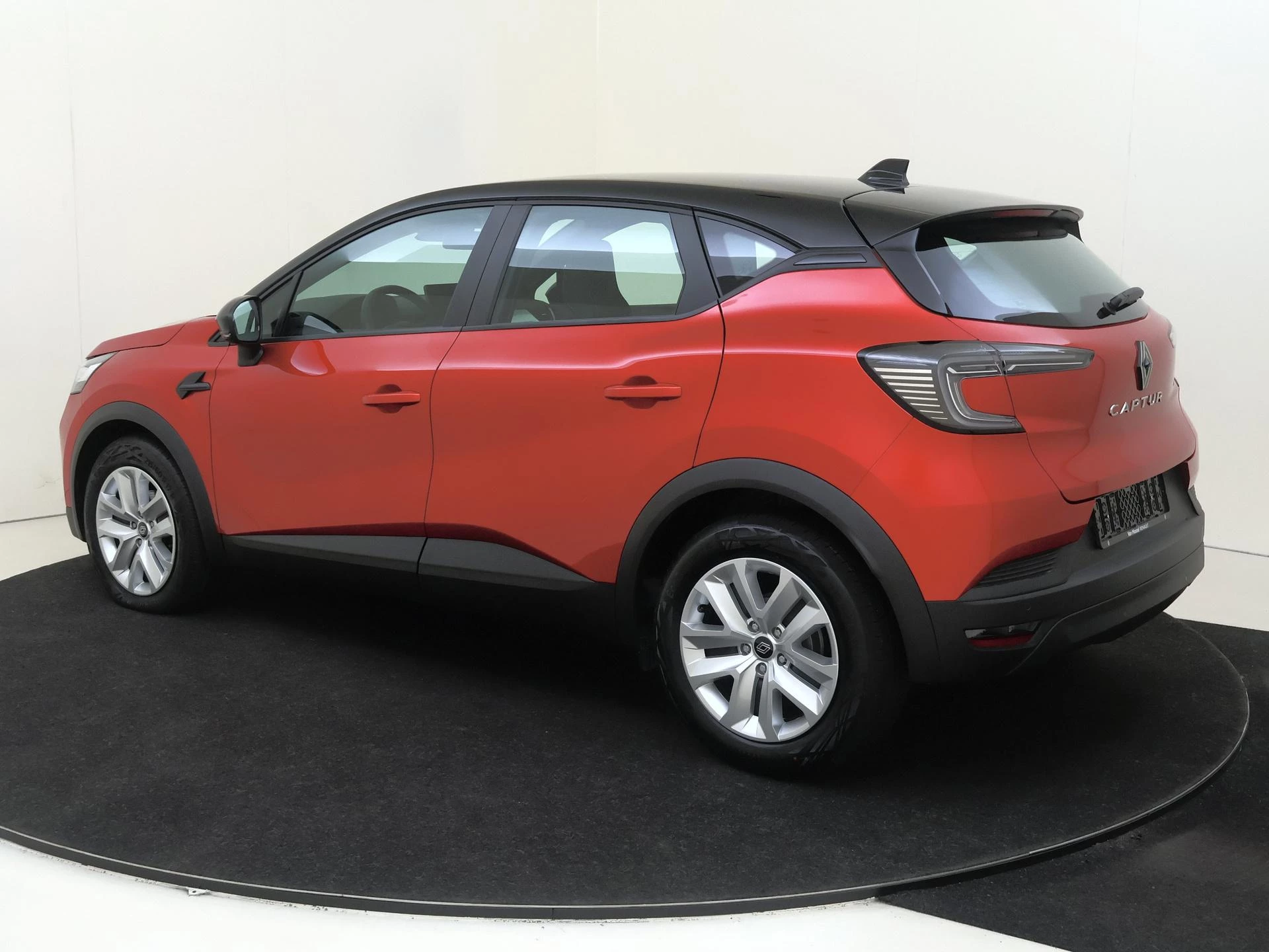 Renault-Captur-image-6