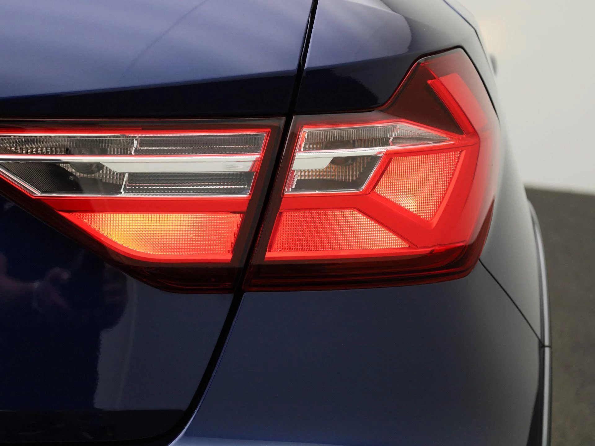Audi-A1 Sportback-image-31