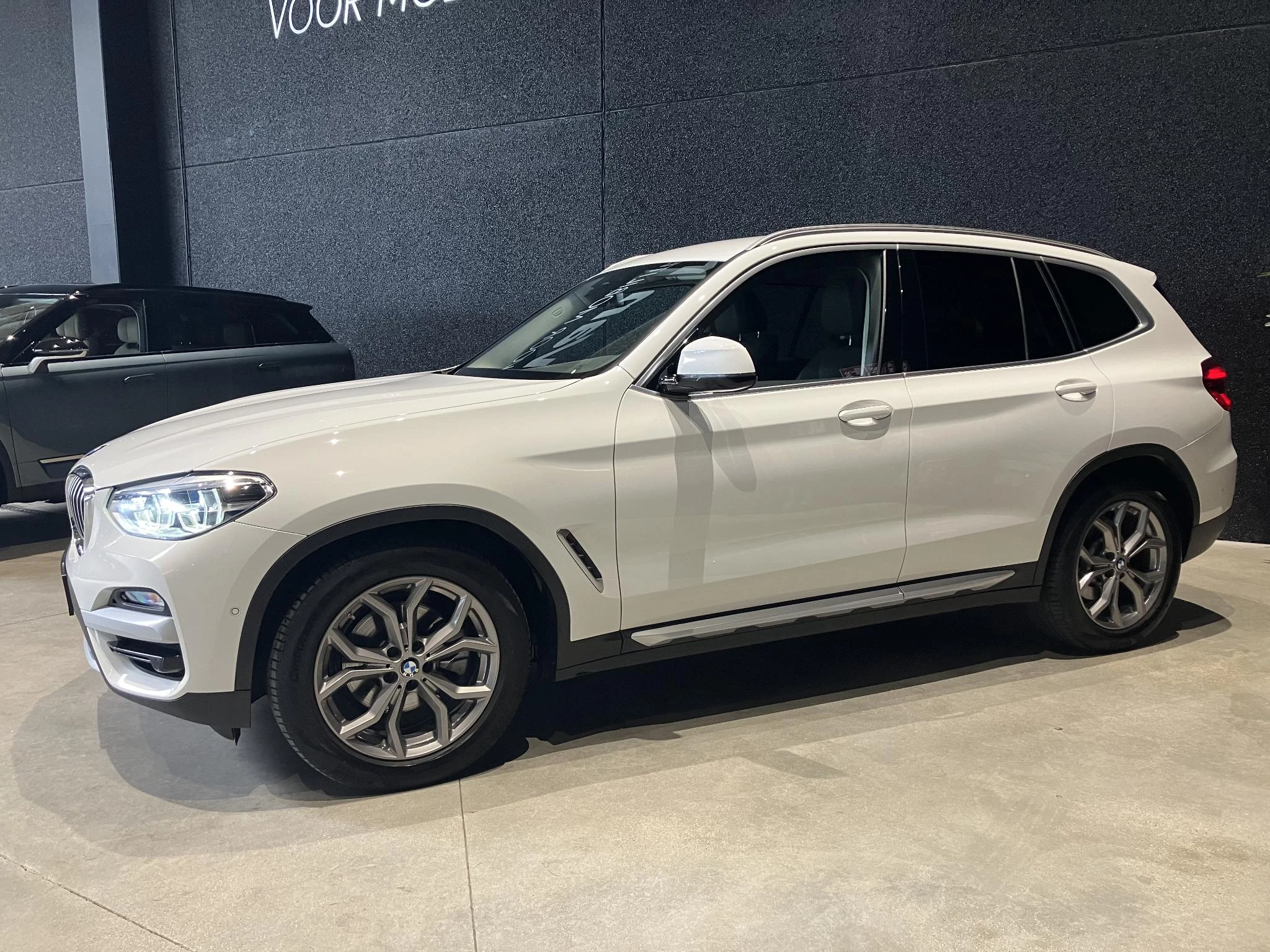BMW X3 xDrive20d (140 kW)