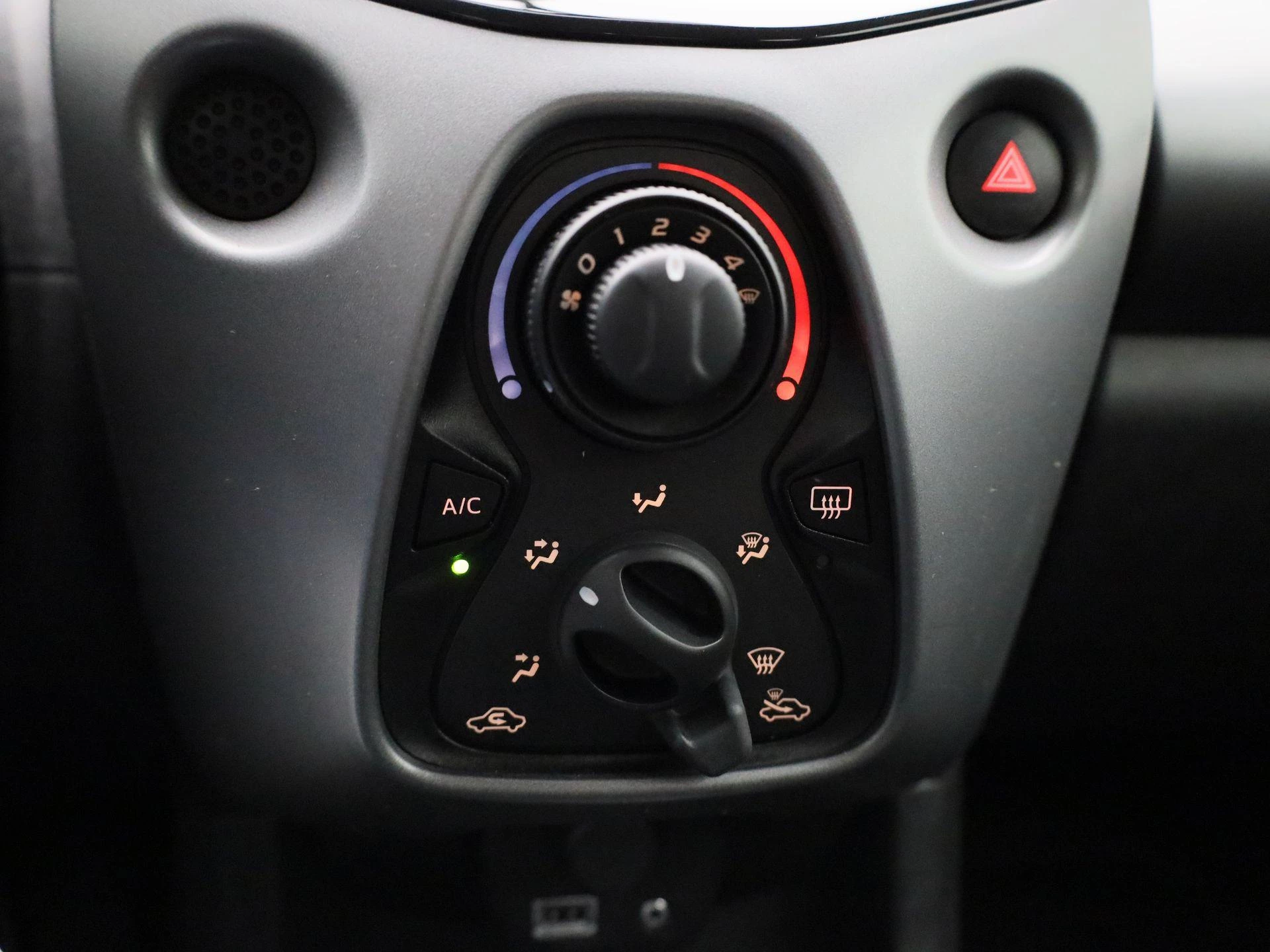 Toyota-Aygo-image-18