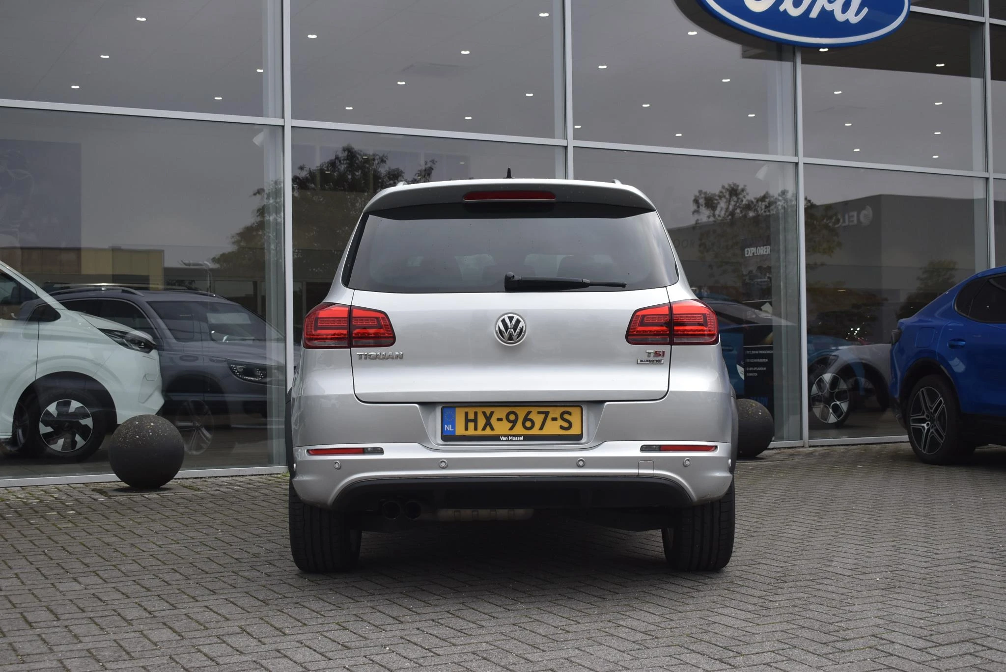 Volkswagen-Tiguan-image-5