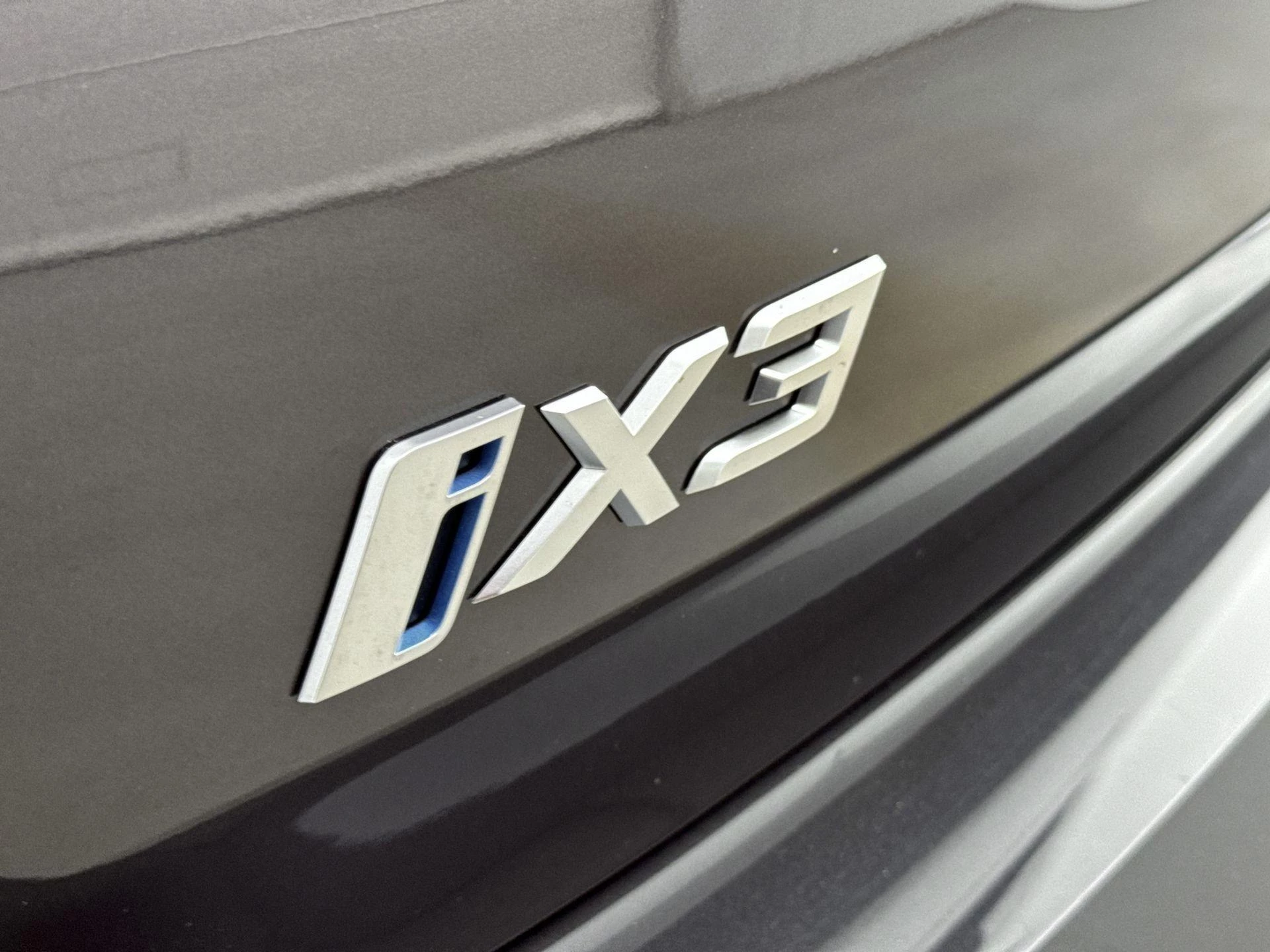 BMW-iX3-image-21