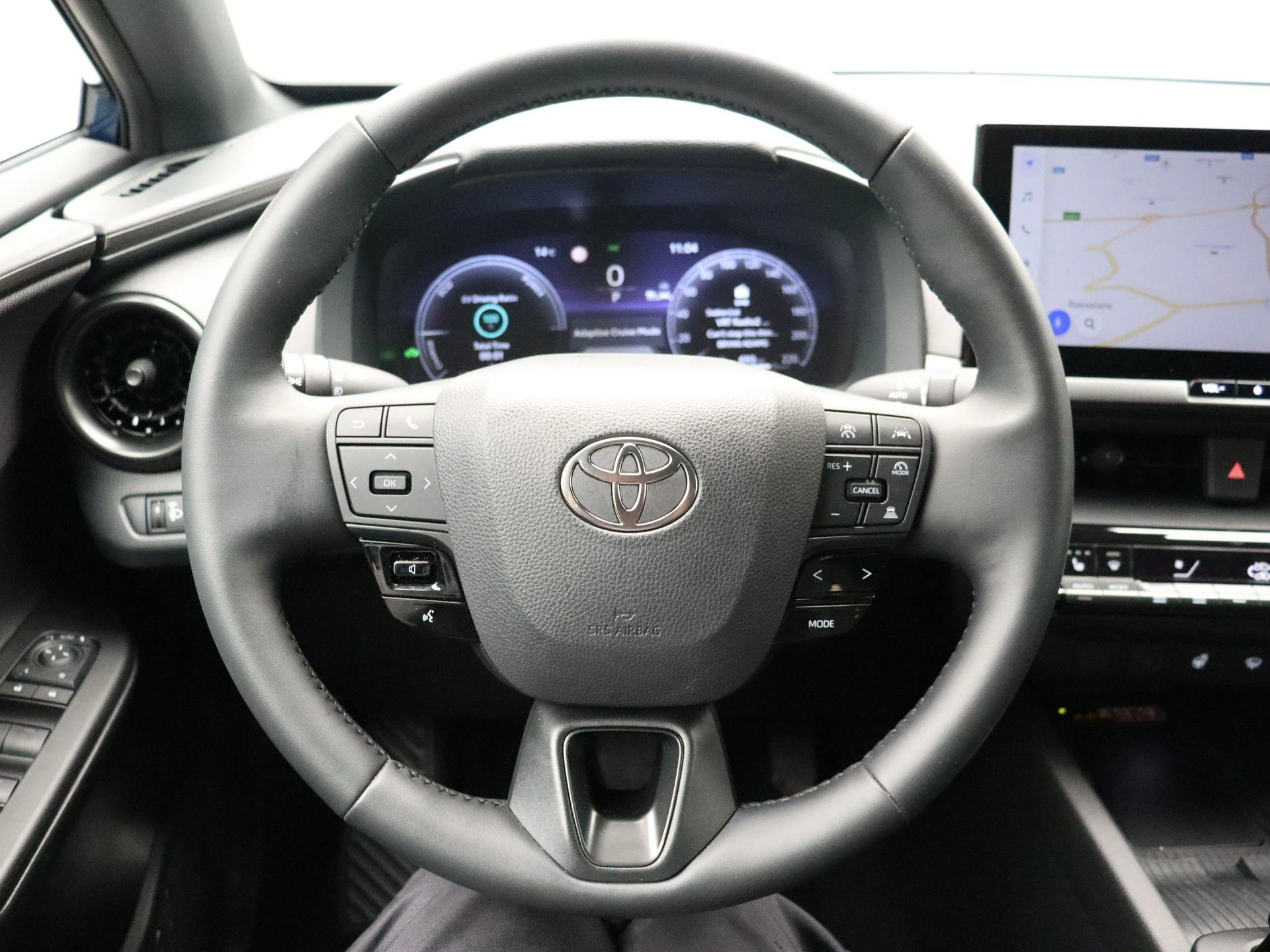 Toyota-C-HR-image-18