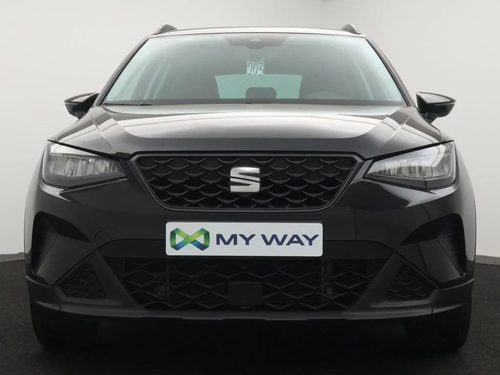 SEAT-Arona-image-23