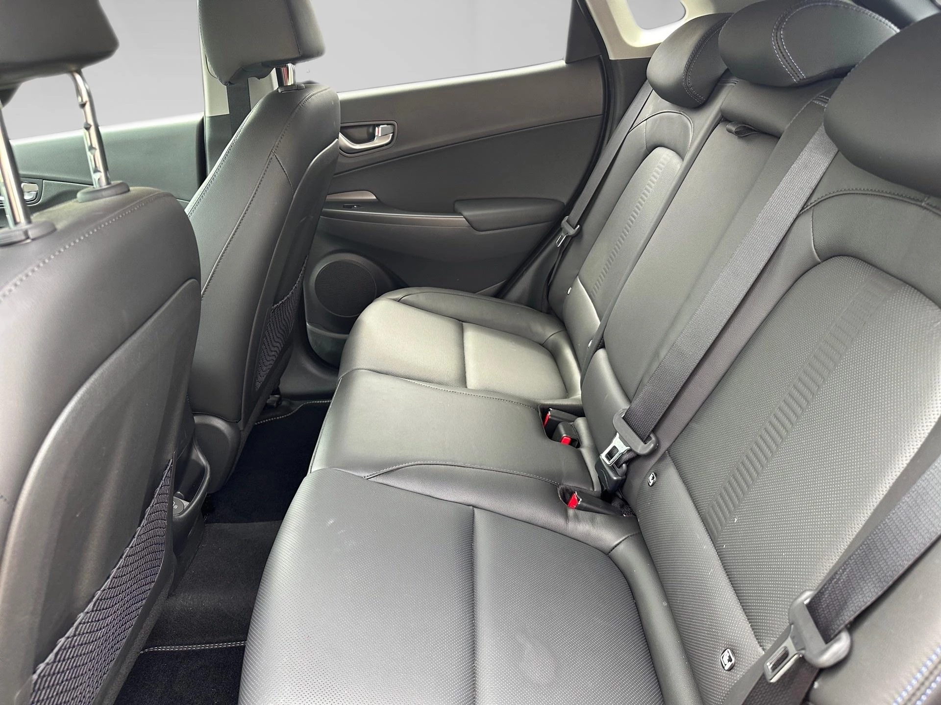 Hyundai-Kona-image-16