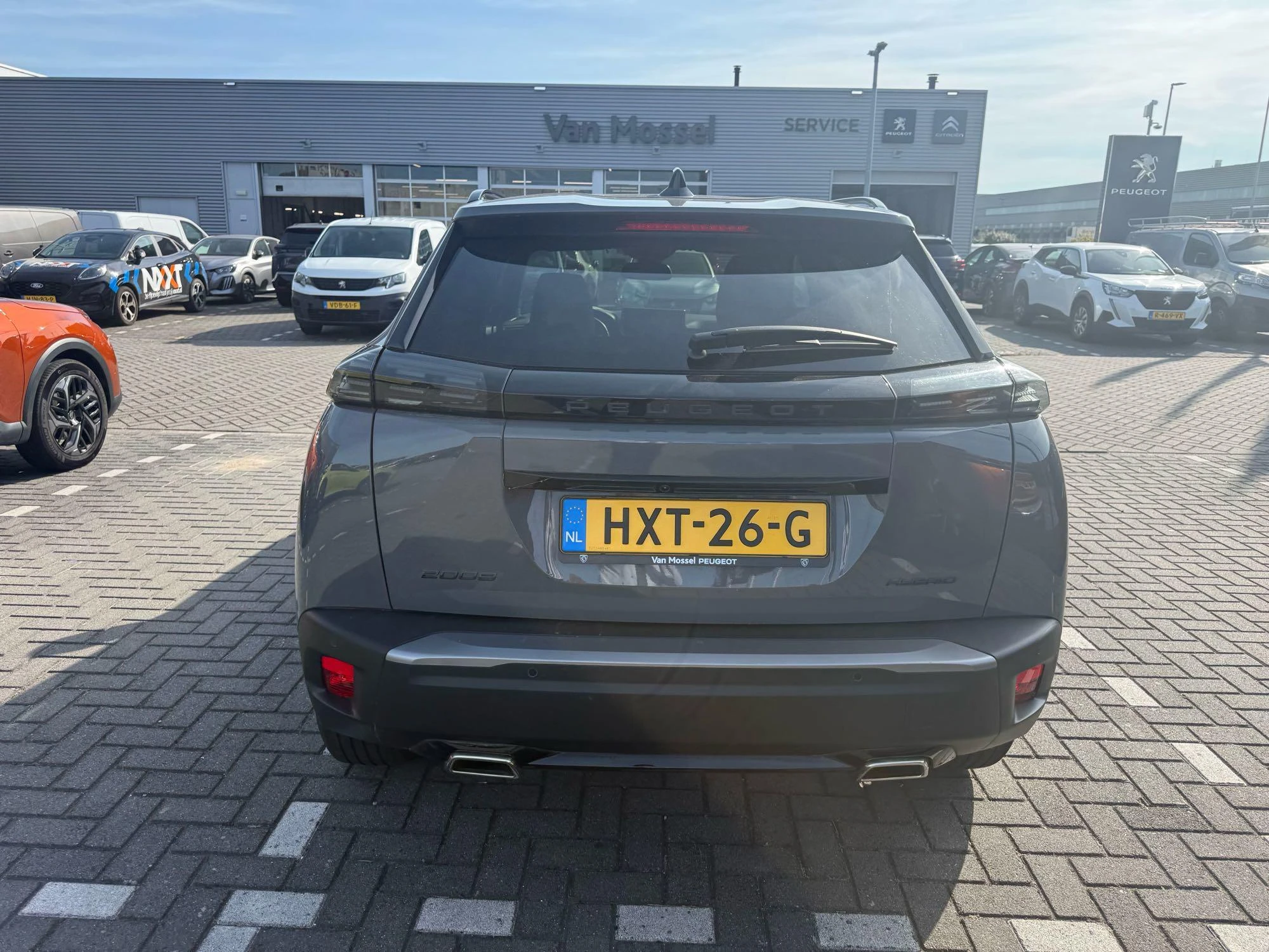 Peugeot-2008-image-7