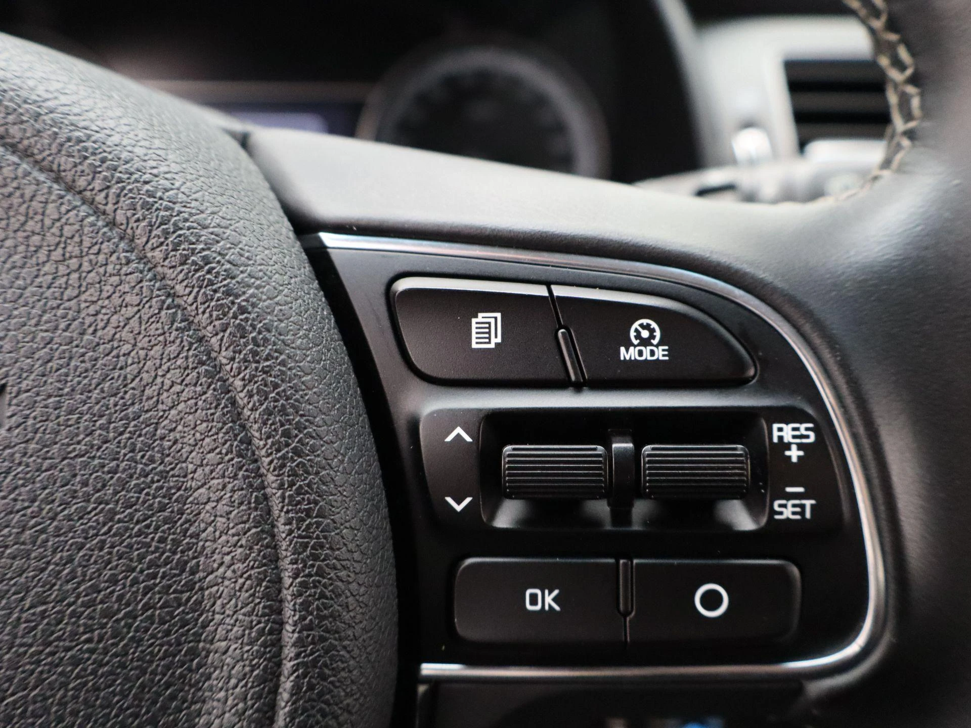 Kia-Niro-image-23