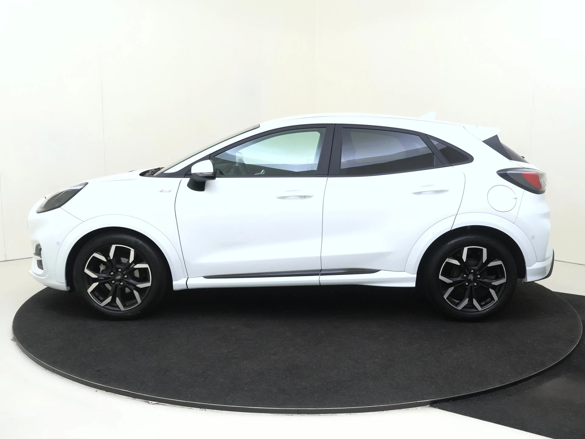 Ford-Puma-image-7