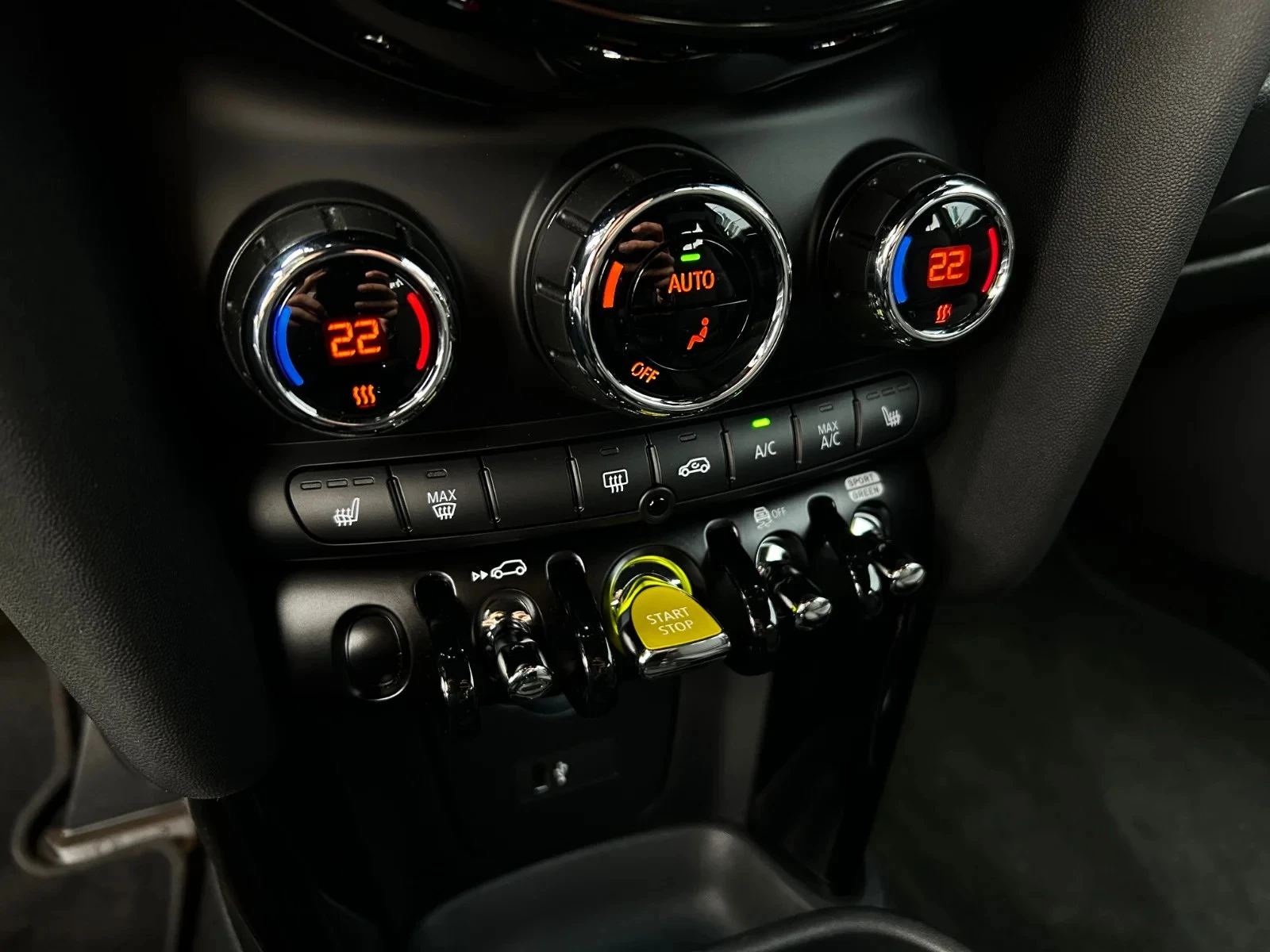 MINI-Electric-image-12