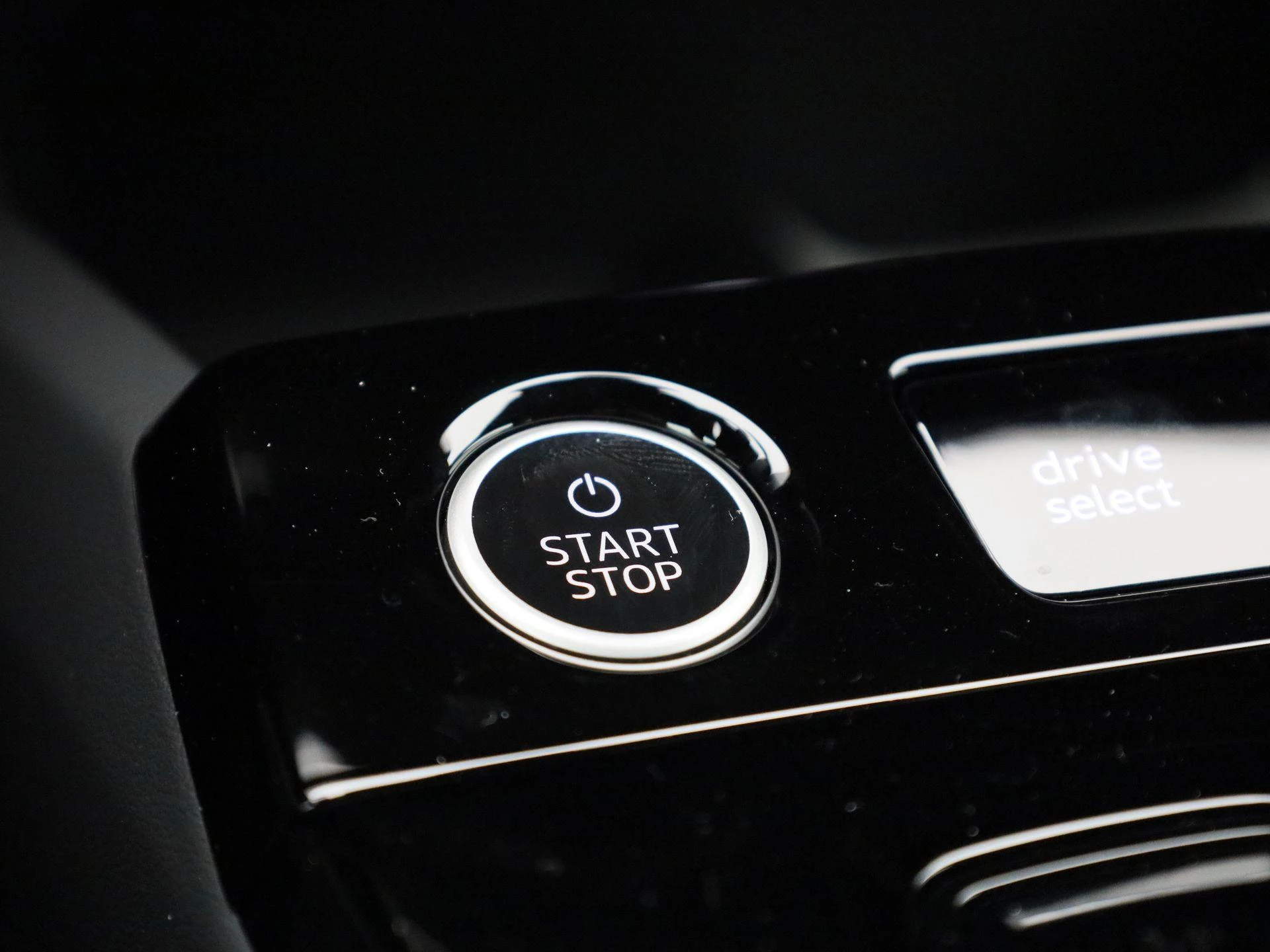 Audi A6 Avant e-tron S edition 83 kWh