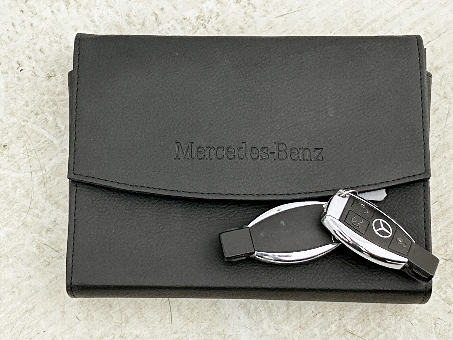 Mercedes-Benz-GLC-image-37