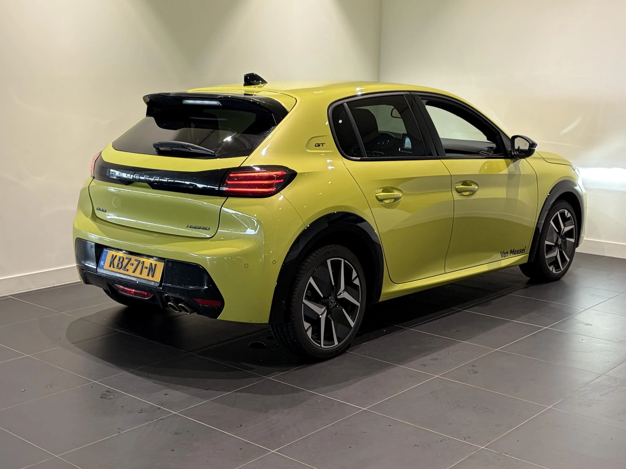 Peugeot-208-image-3