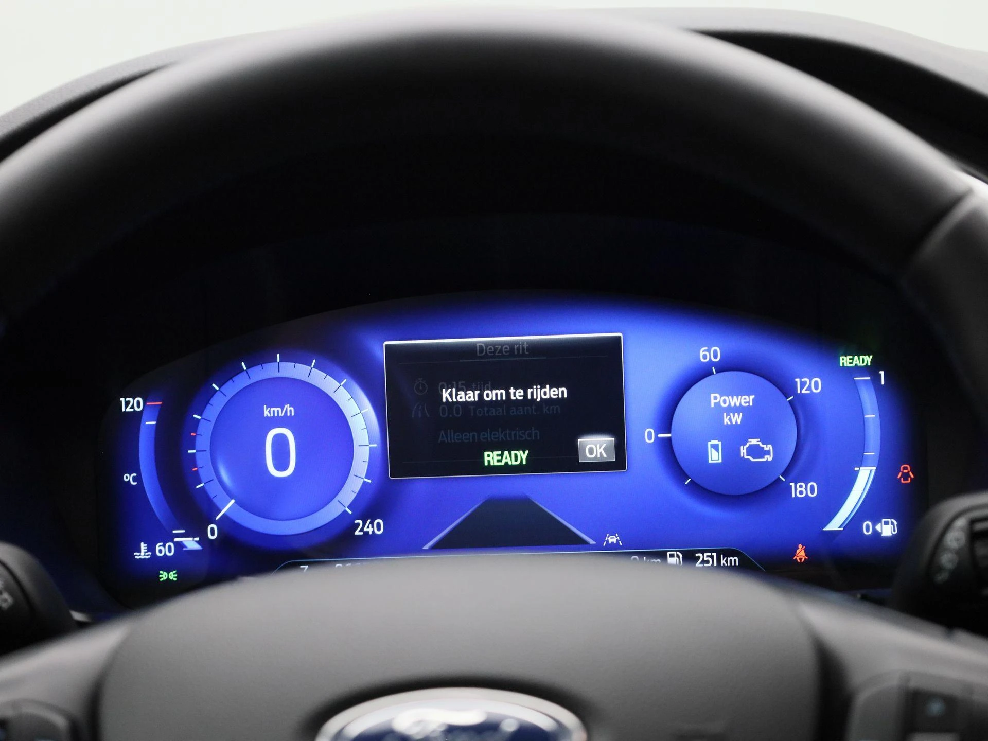 Ford-Kuga-image-7