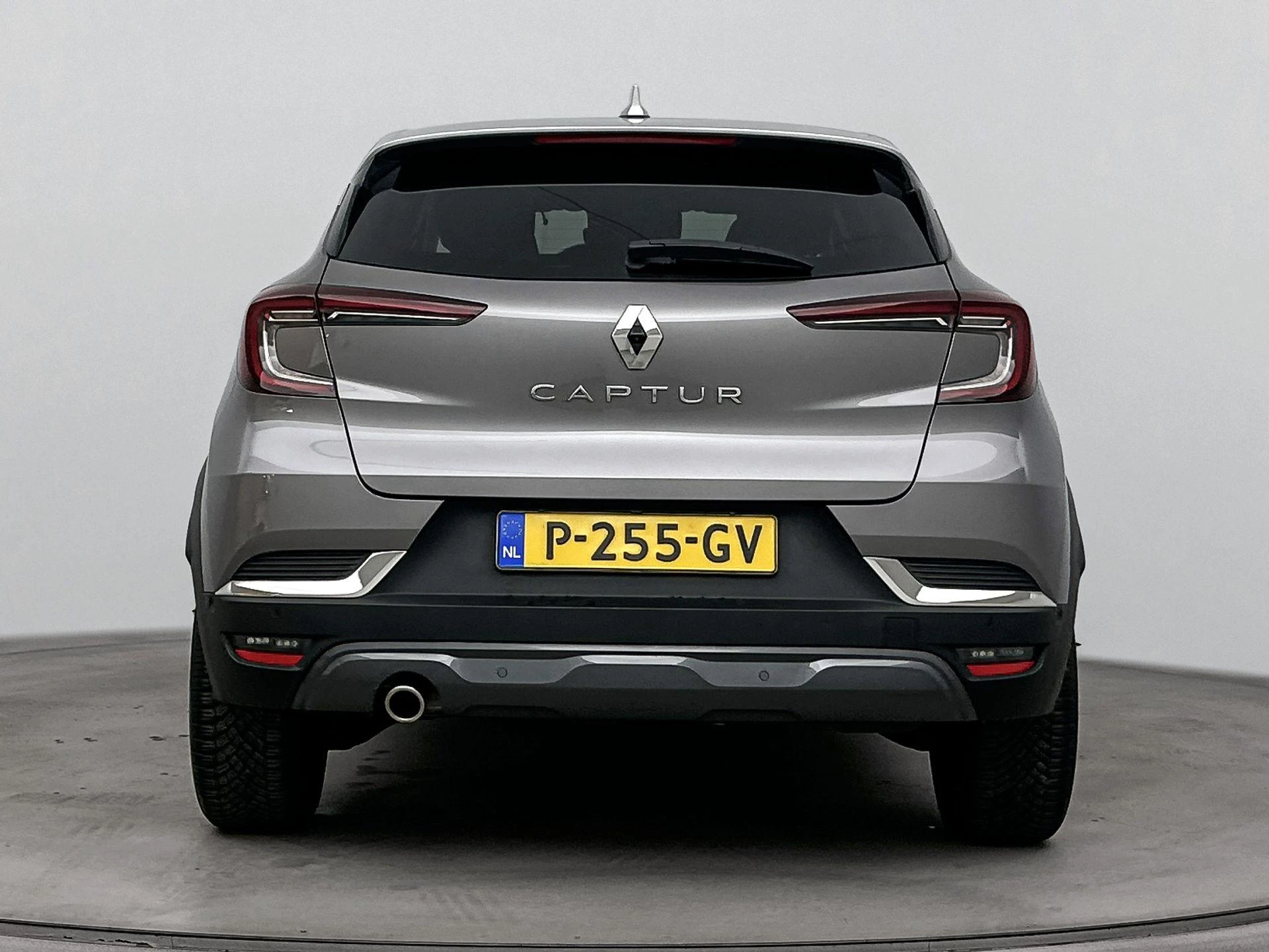 Renault-Captur-image-2