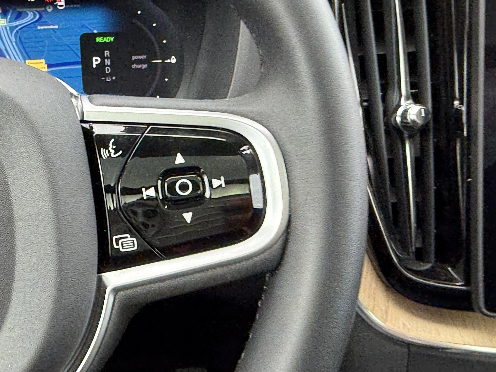 Volvo-XC60-image-27
