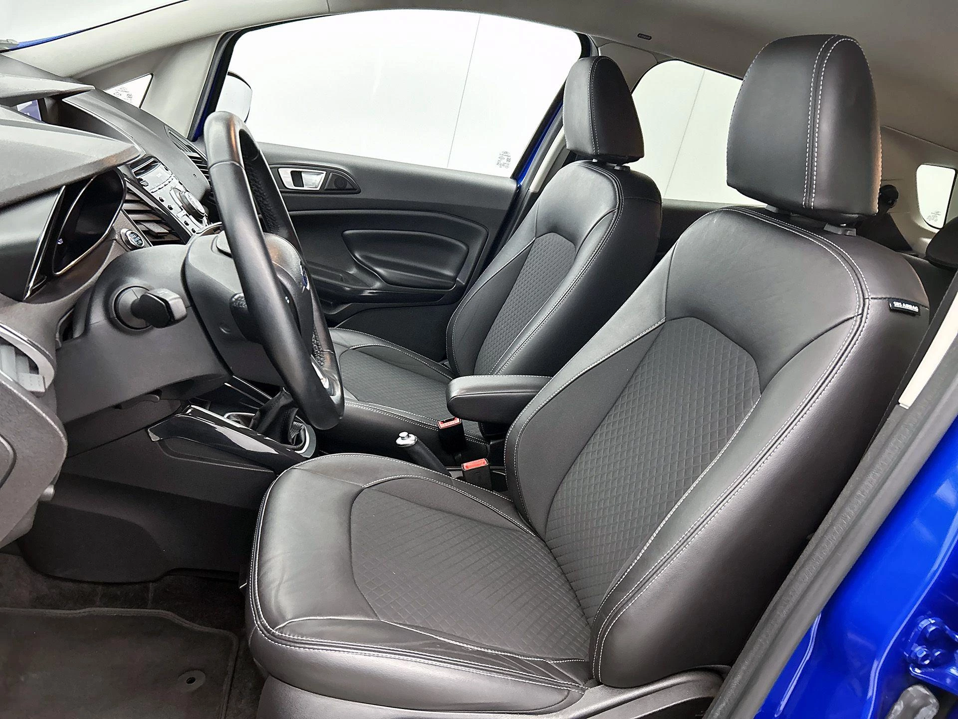 Ford-EcoSport-image-38