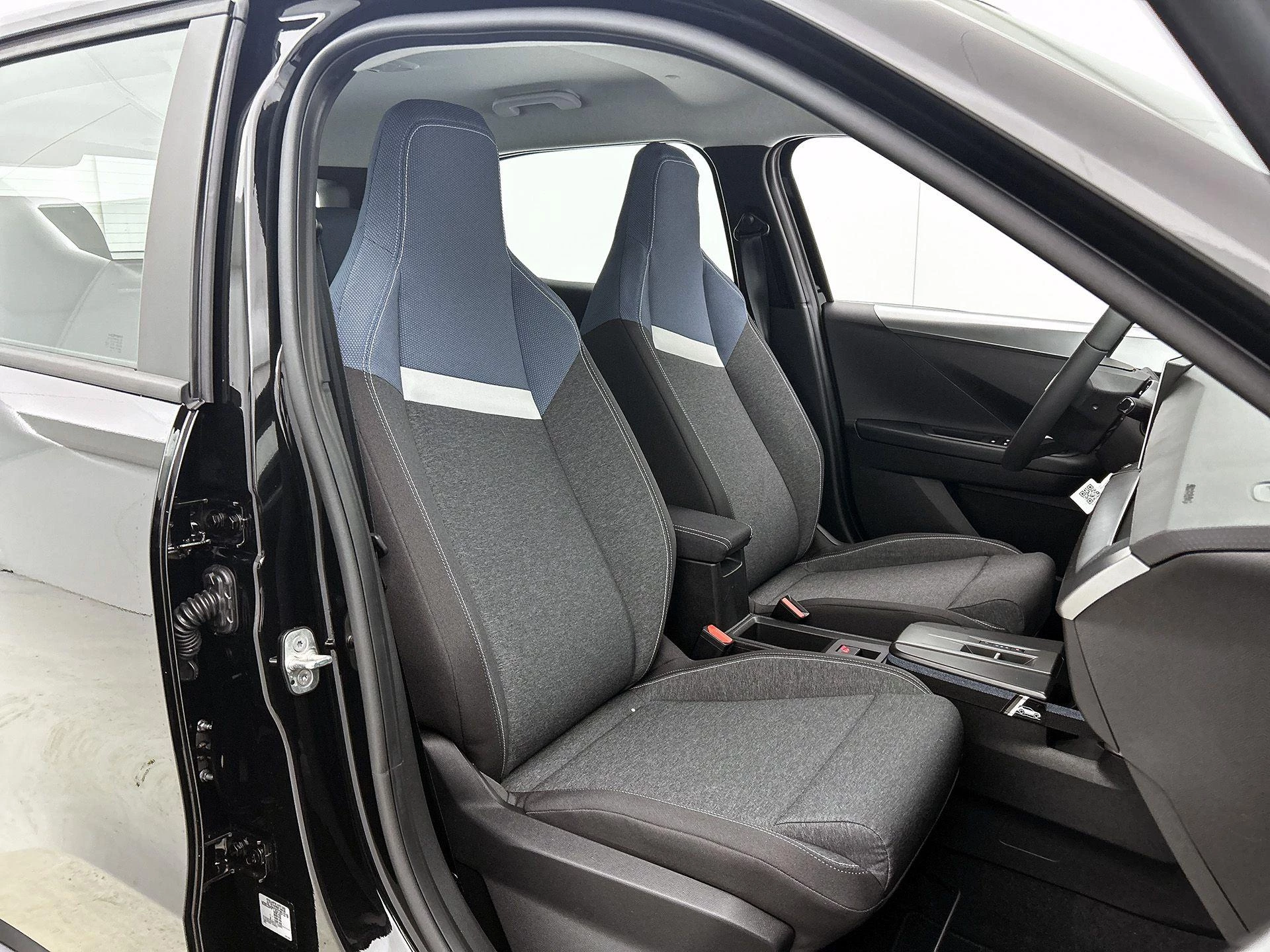 Opel Frontera 1.2 Turbo Hybrid Edition