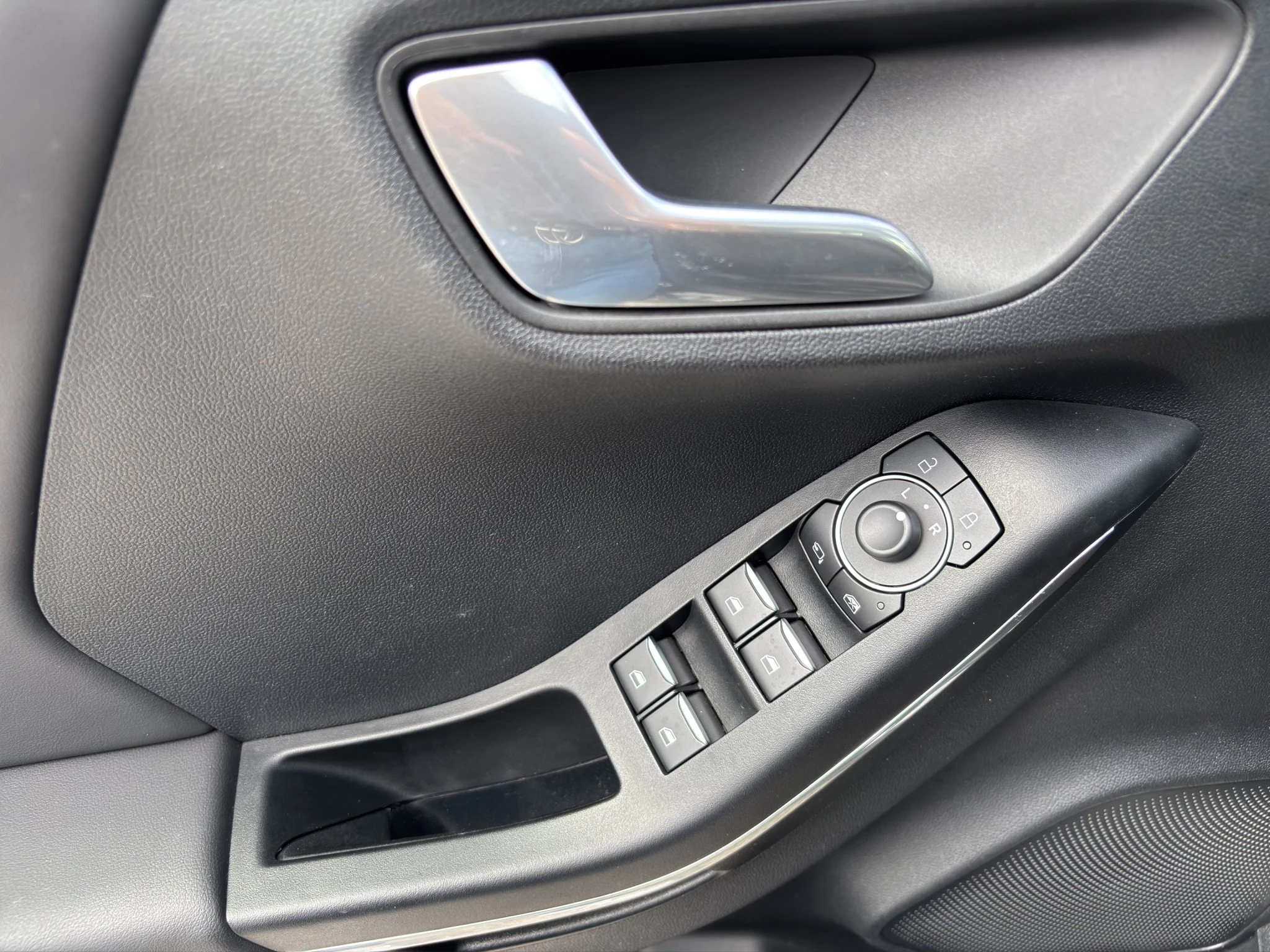 Ford Puma ST-Line X 1.0 l EcoBoost Hybrid