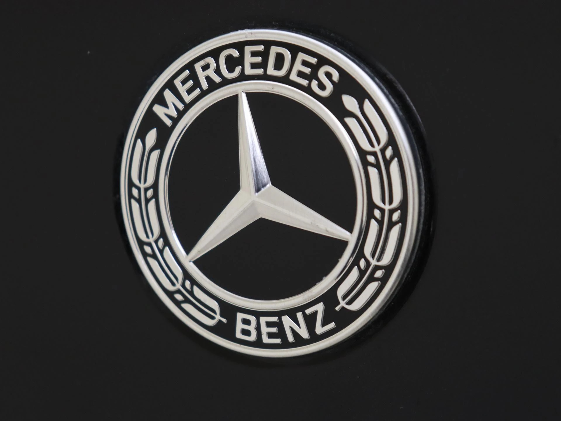Mercedes-Benz-C-Klasse-image-28